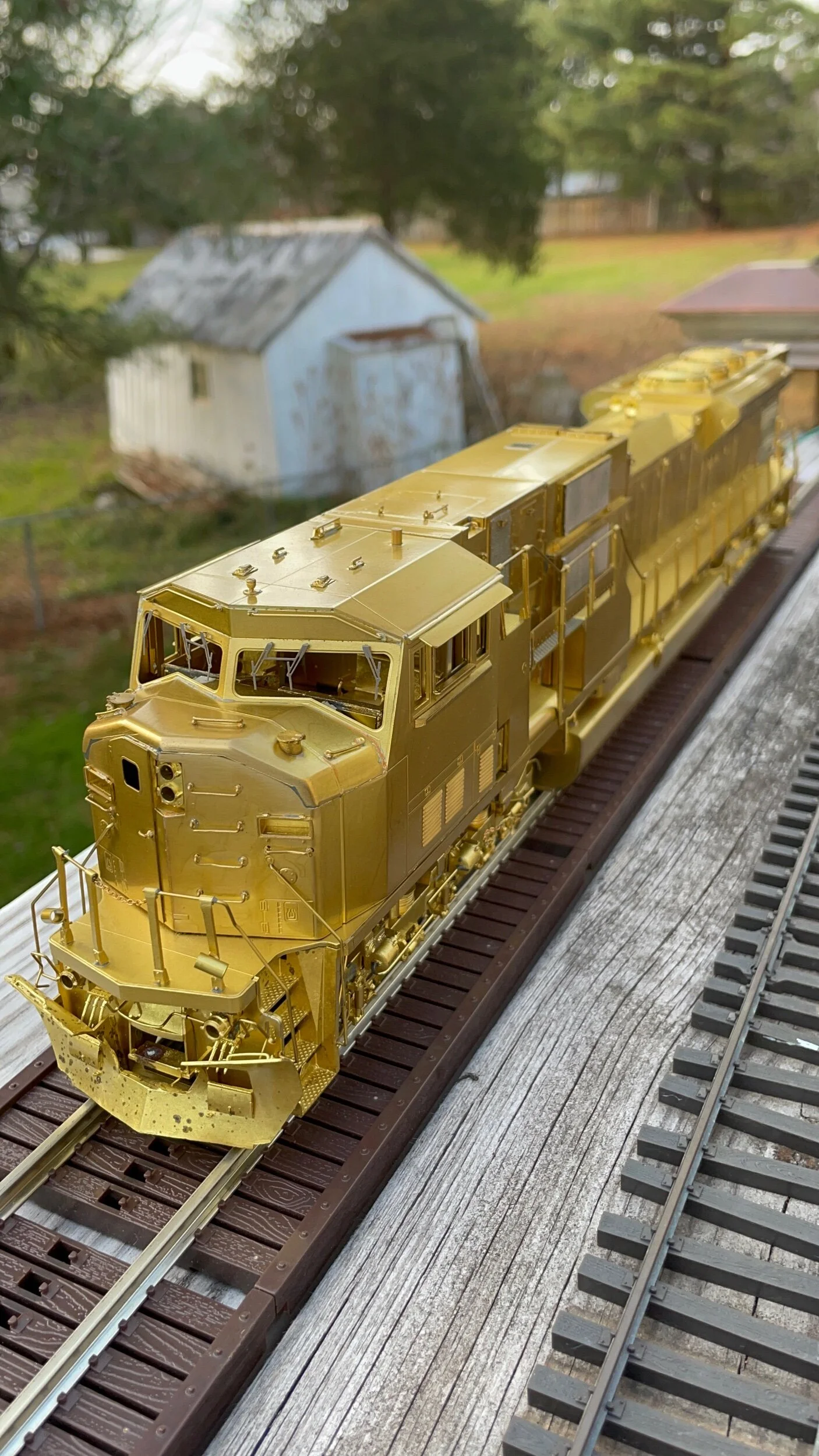 B4515E40-BF51-4EA3-817F-CAED75DC6560