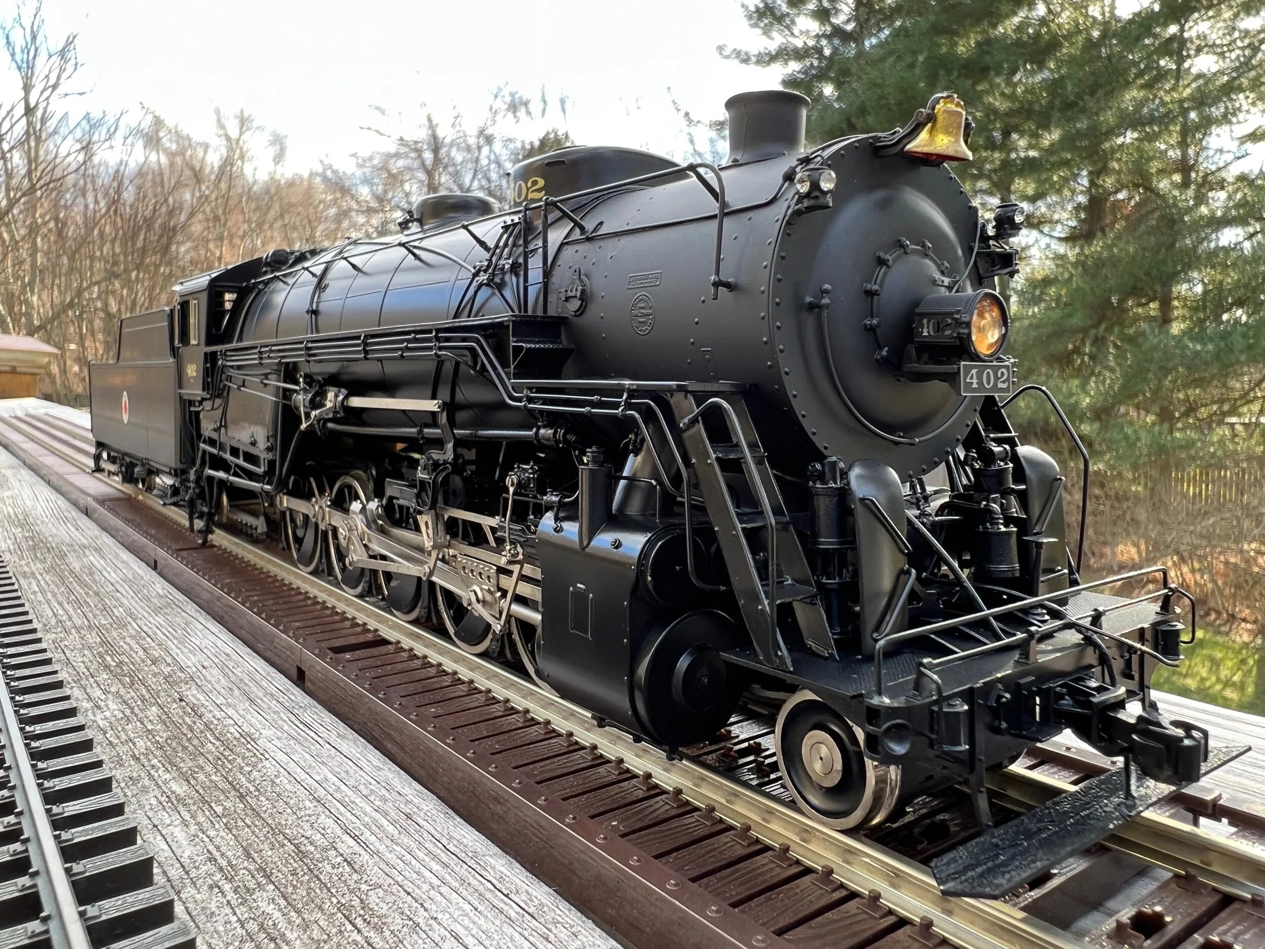 CB81F8B7-82A8-4C54-8EC3-726CBD1E6DB1