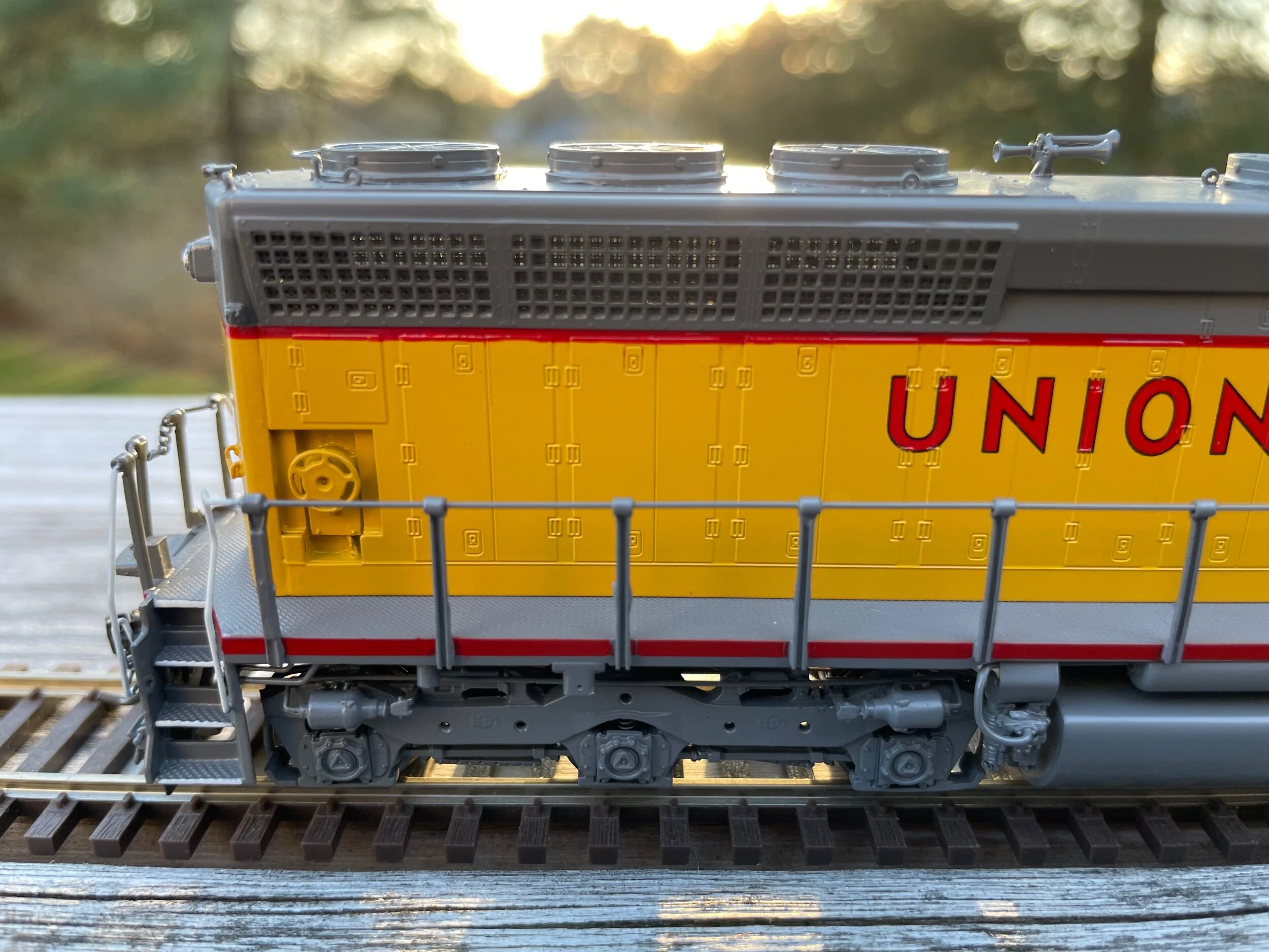 18C69AB6-33C3-44A9-A821-80A2DF78D5E5