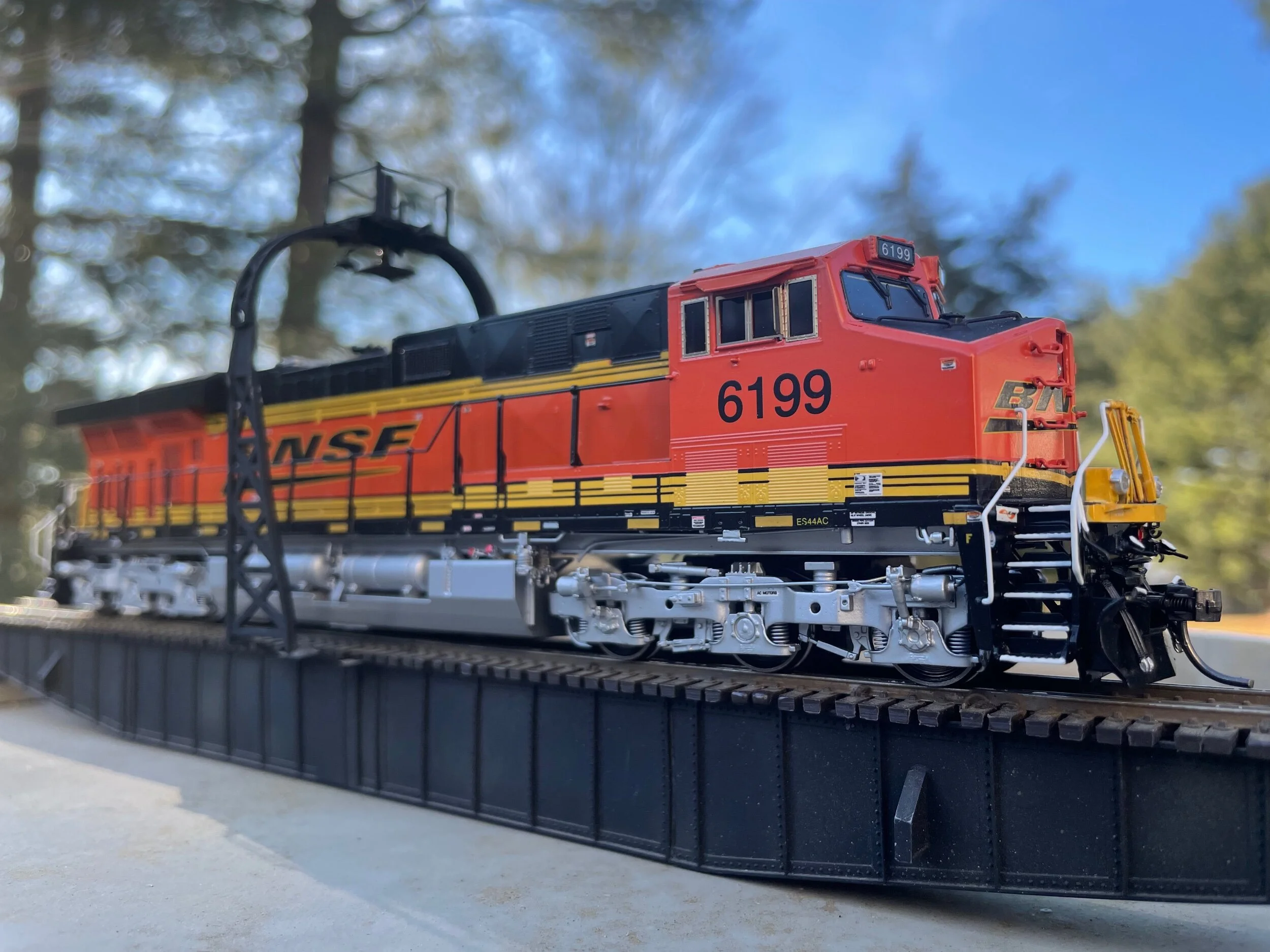 78DCBDA7-1AAA-463F-A144-BB19B2F3ED29