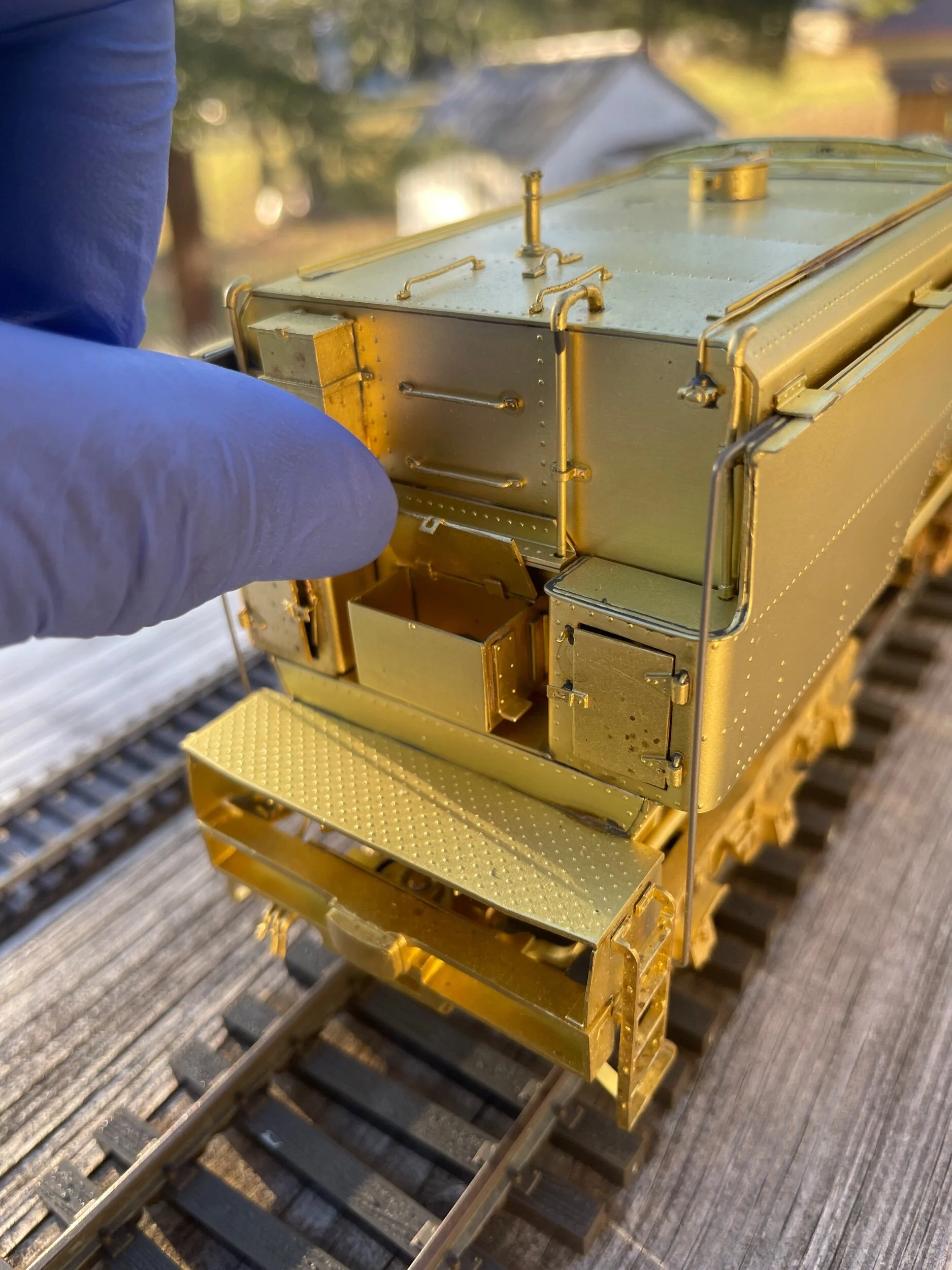 A34EB68E-1C2E-41A7-BD11-8A453C67F6FC