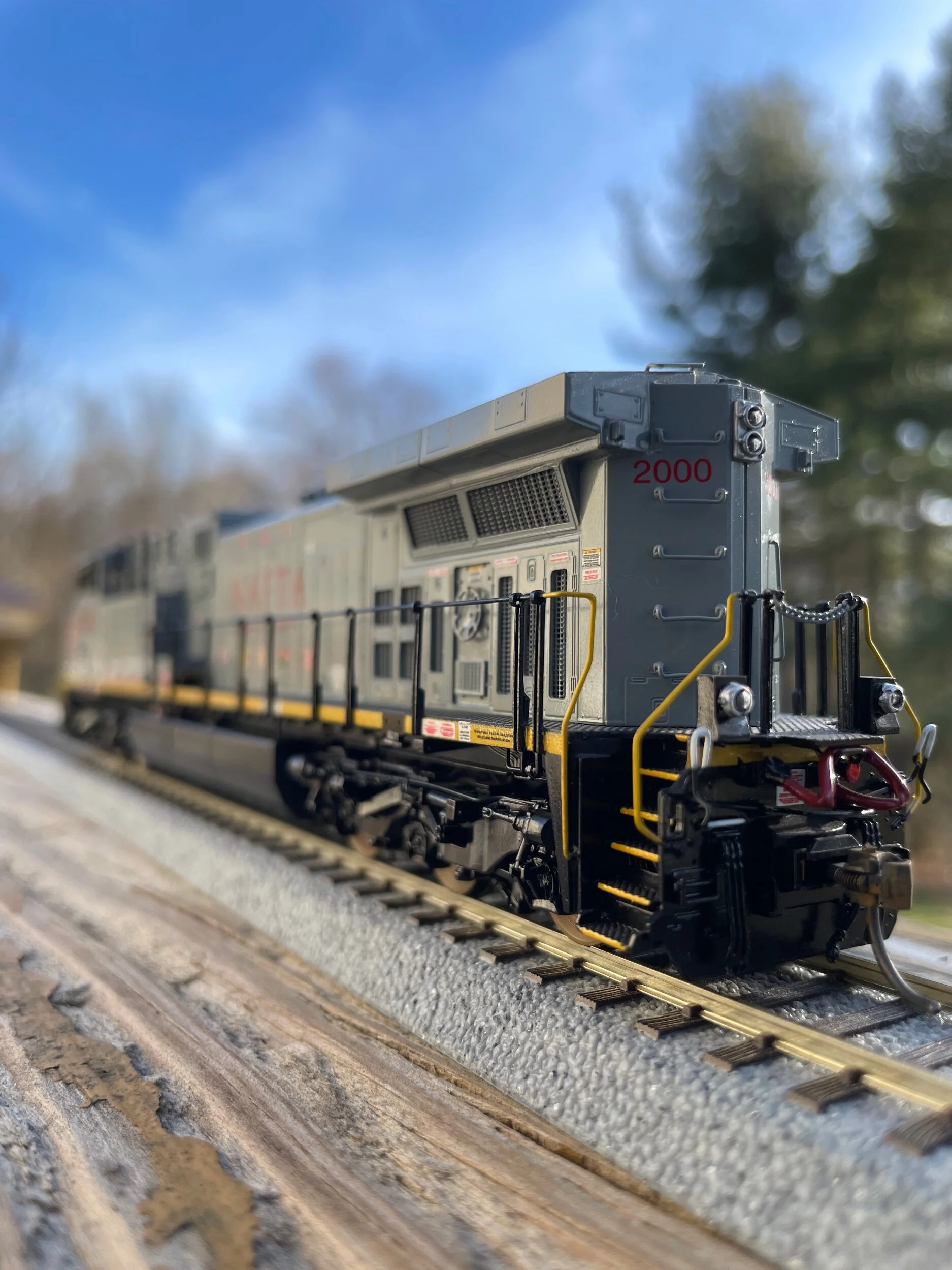 FFA8BA49-38D1-4354-993E-48B7A631EF5C