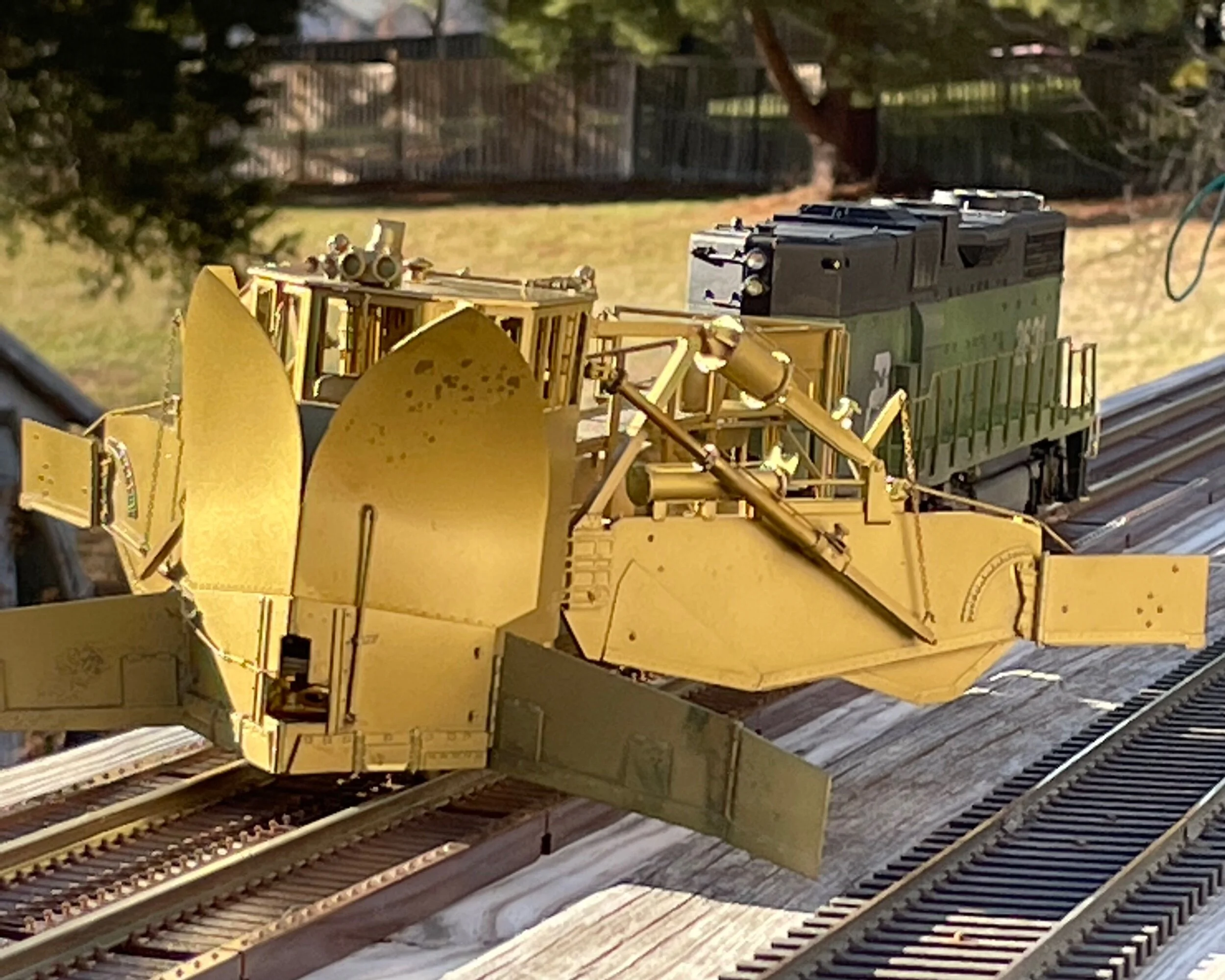 4D0AF121-751A-4FB7-B966-93BF4A8F2F88