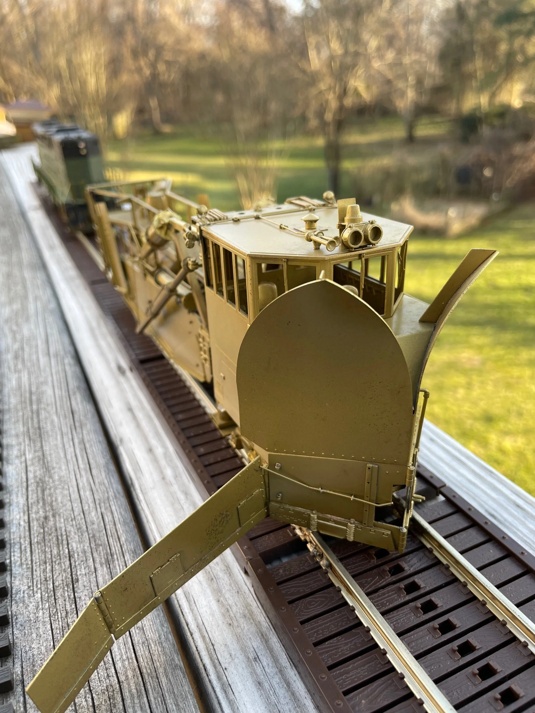 DFC6135D-B8D7-422D-AEBC-98246F304F12