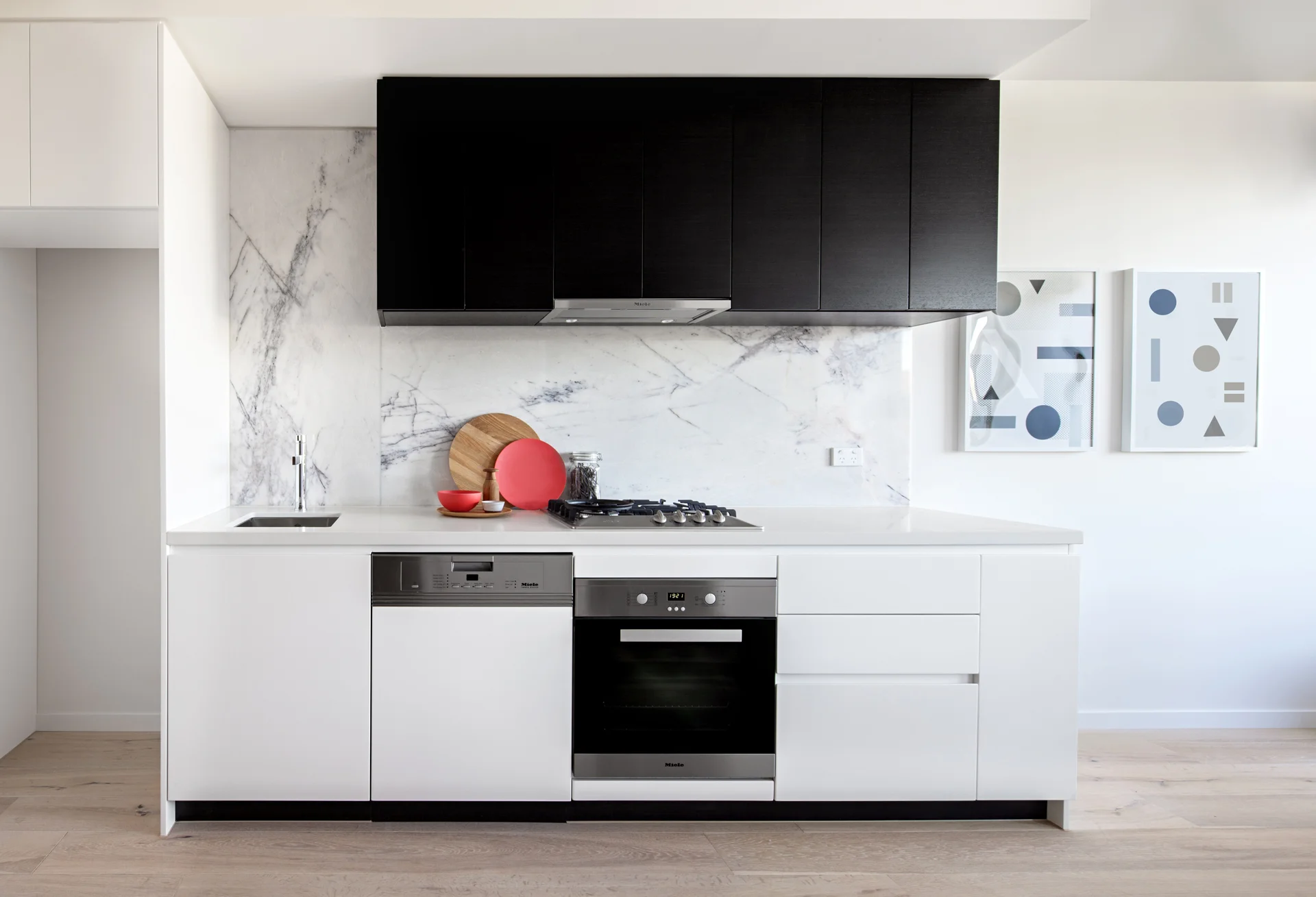 CHT_Architects_Ebony_100.jpg