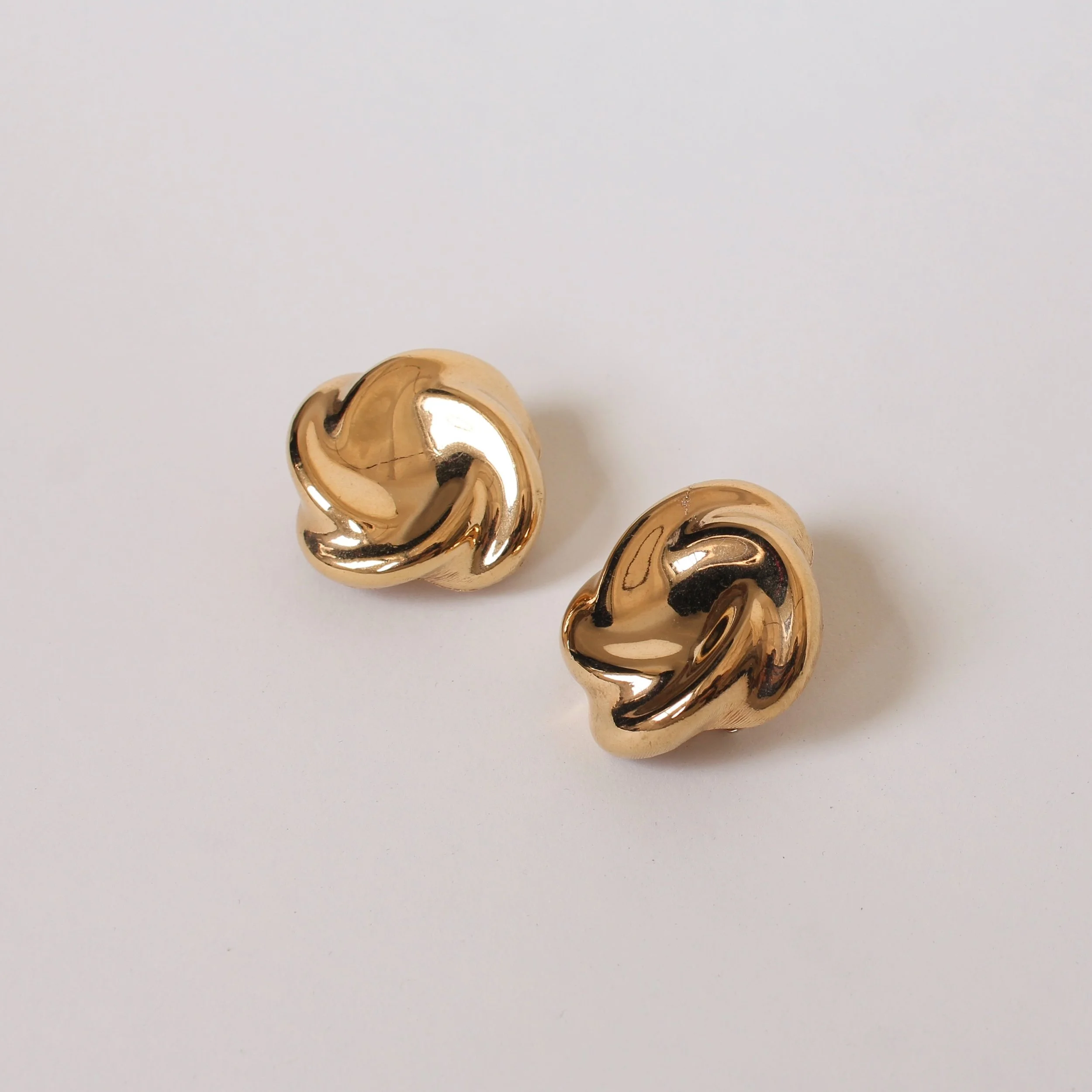 Vintage Bold Gold Tone Twist Clip On Earrings