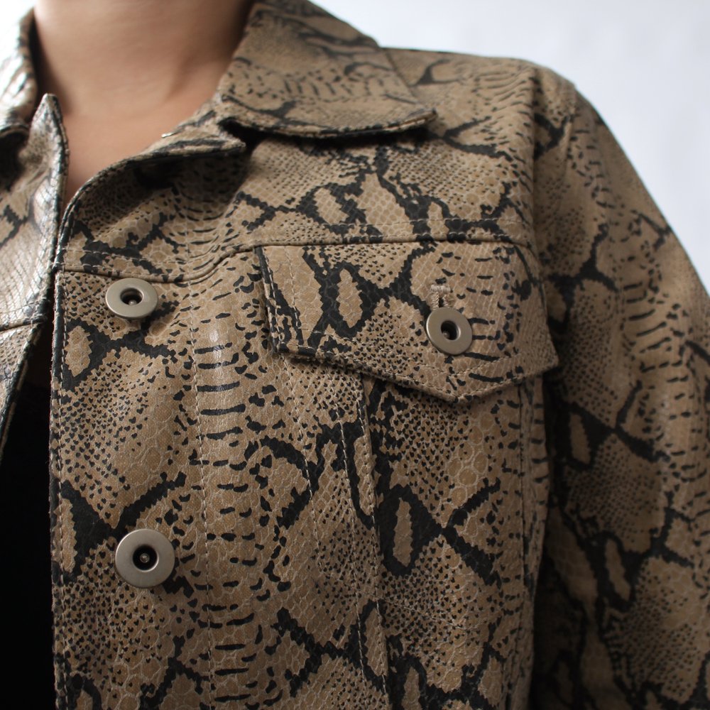 2000s Snake Print Leather Jacket — Wornable 2000s Snake Print Leather Jacket — Wornable