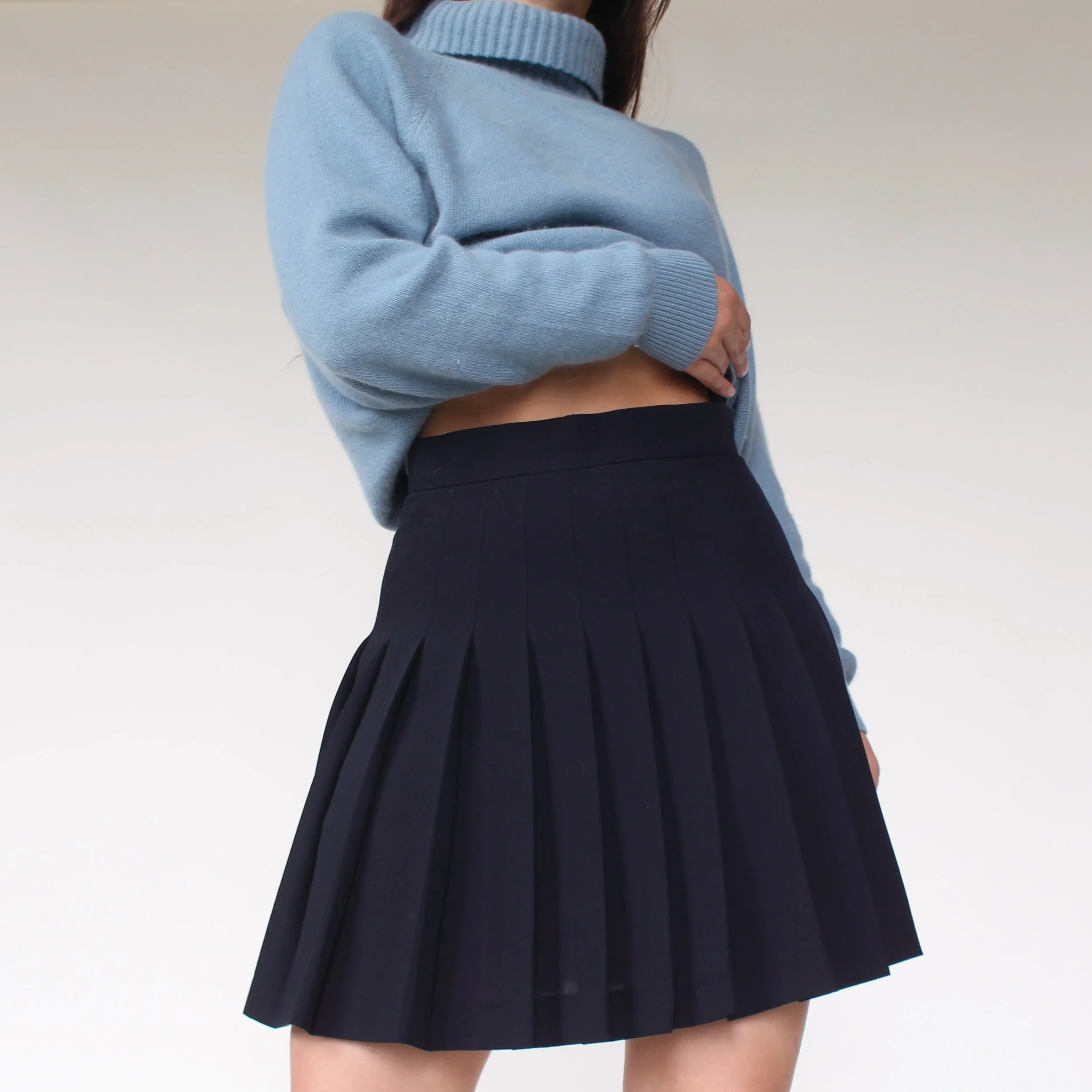 Vintage Laurel Wool Blend Pleated Miniskirt - W28