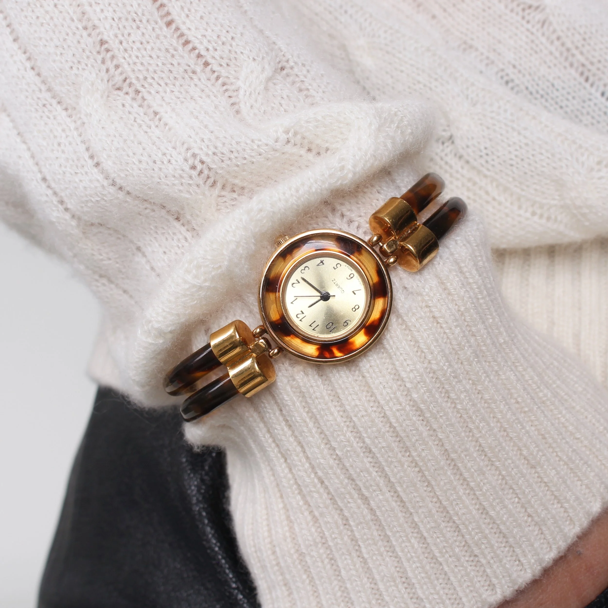 Vintage Avon Tortoise Bracelet Watch