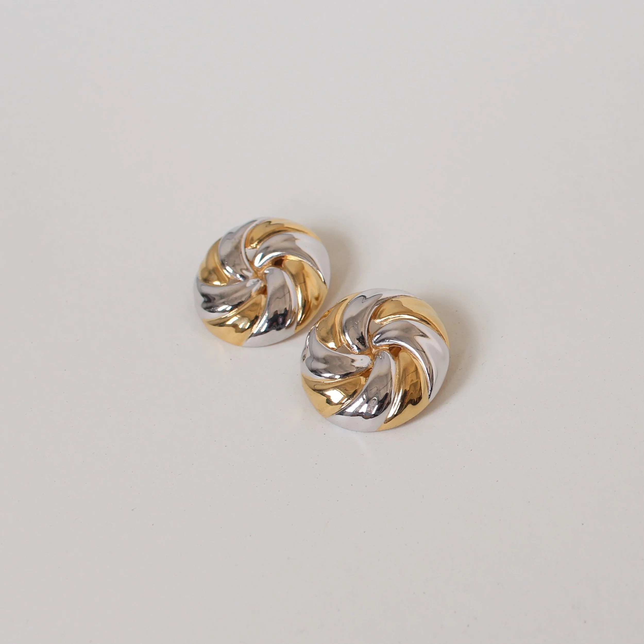 Vintage Two Toned Swirl Clip Ons