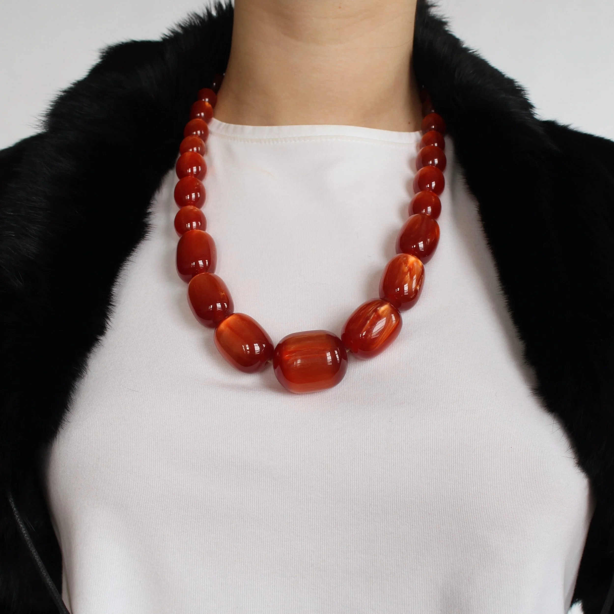 Mid Century Graduated Lucite Necklace