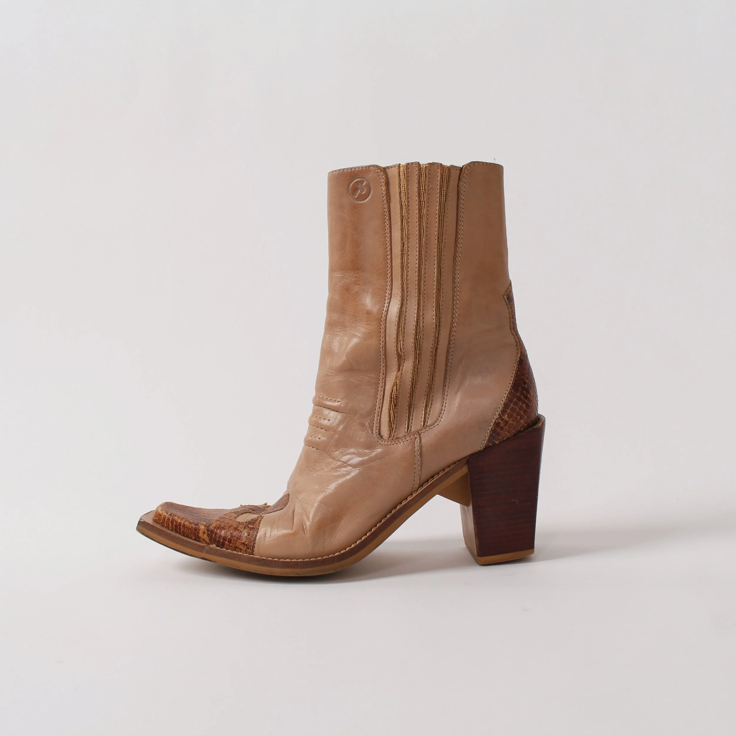 077BA3E4-C6A4-40C9-B715-242A8BBBDBC0 2.JPG