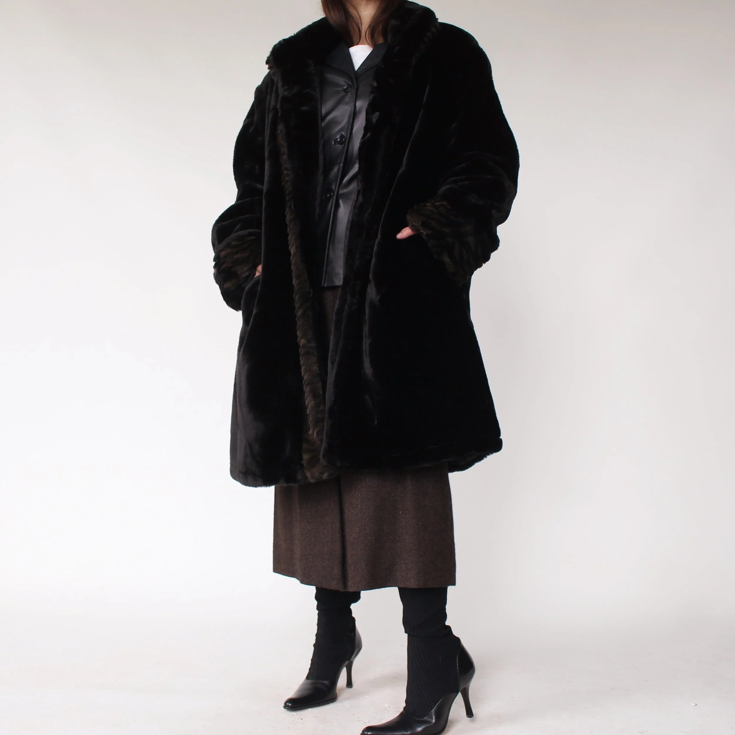 Vintage Soft Textured Trim Faux Fur Coat