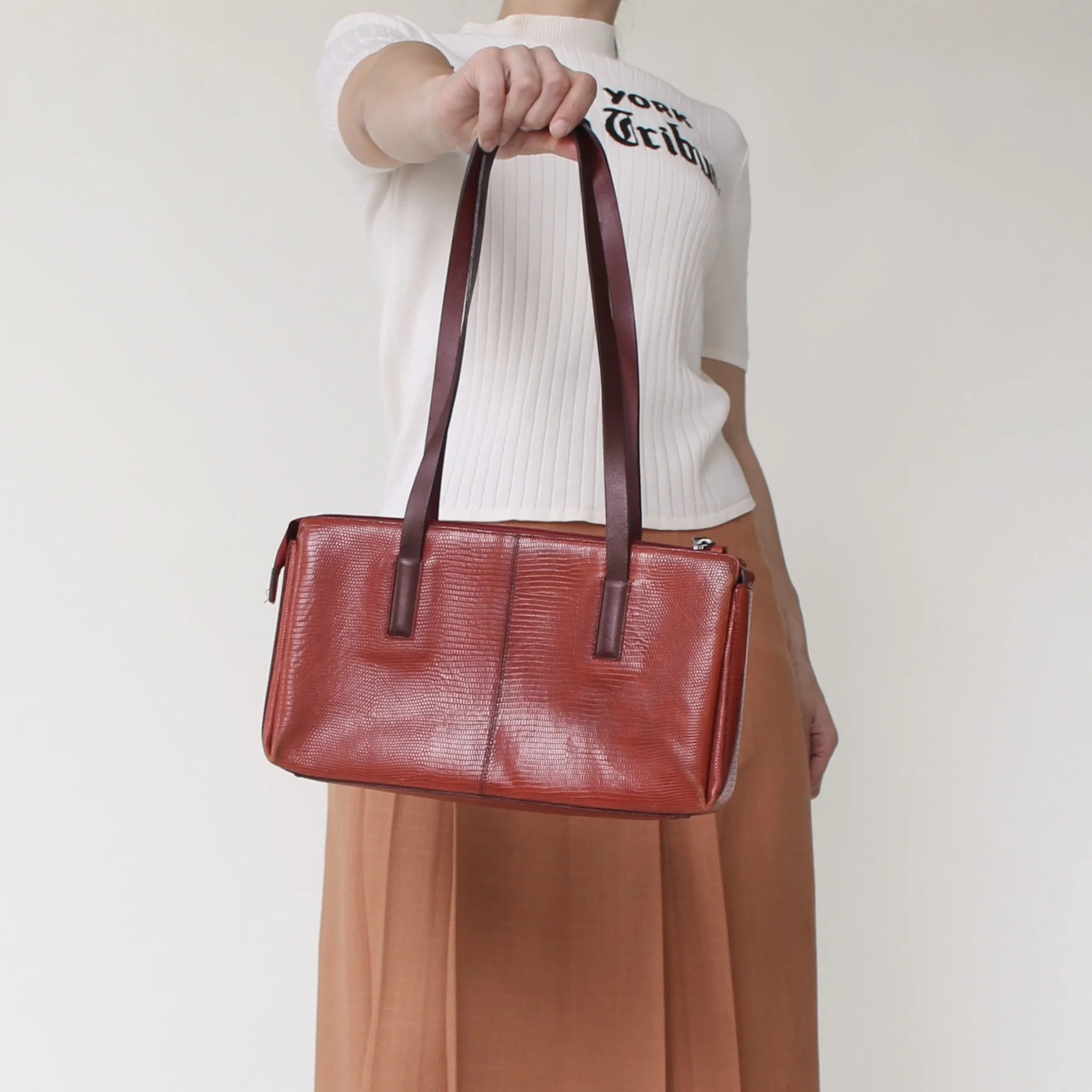 88EBE856-038F-437E-B43E-4706E92E2179 2.jpg