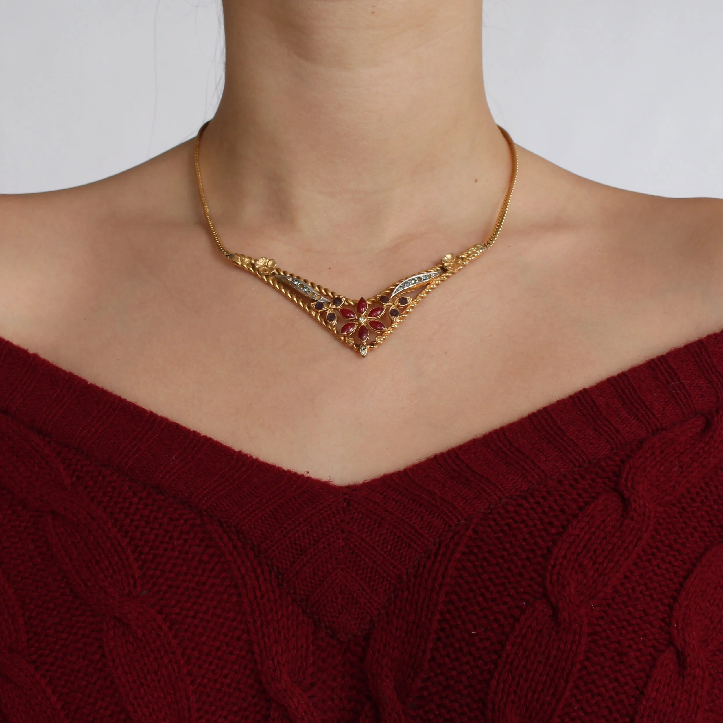 Vintage Floral Centerpiece Necklace