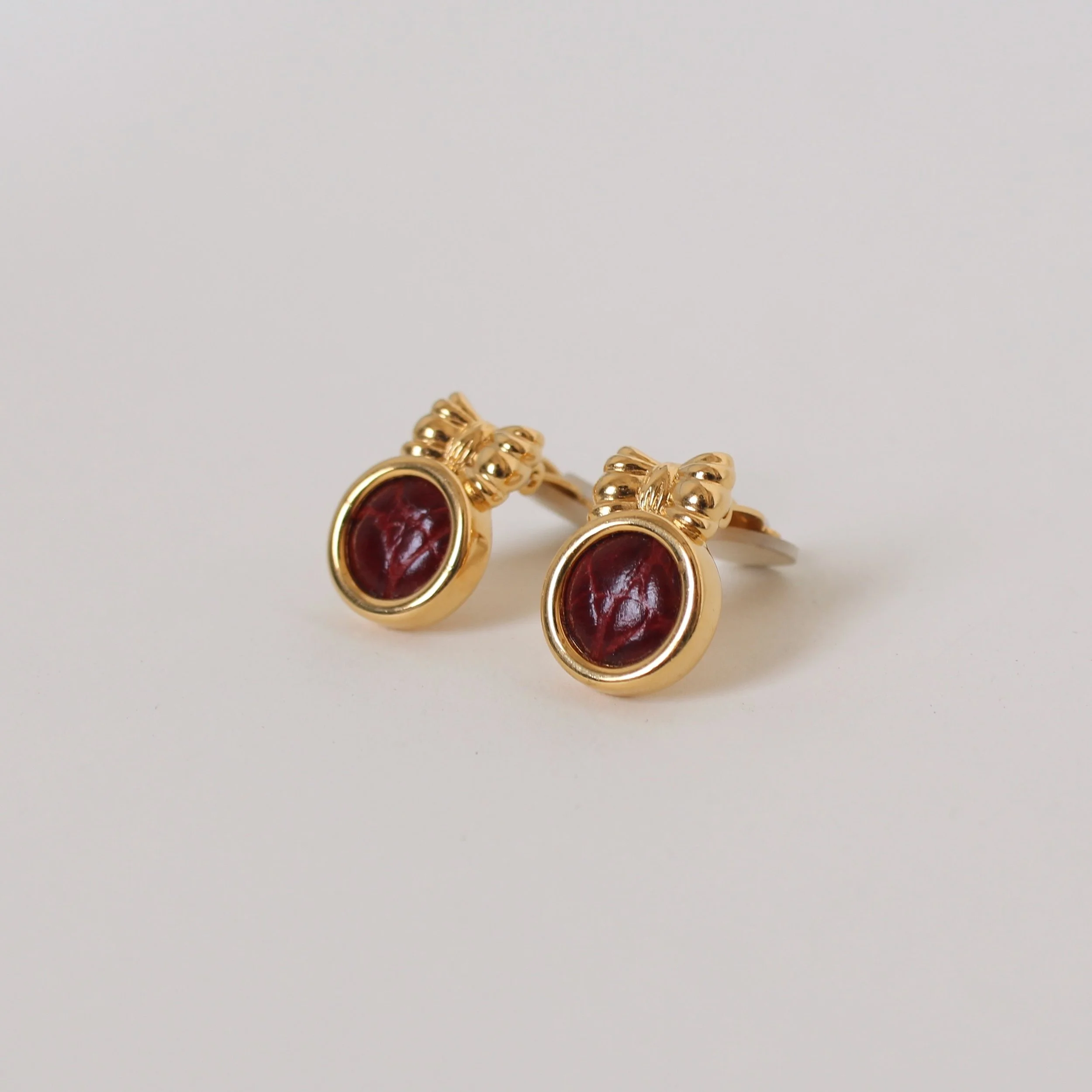Vintage Joan Rivers Bow Clip Ons
