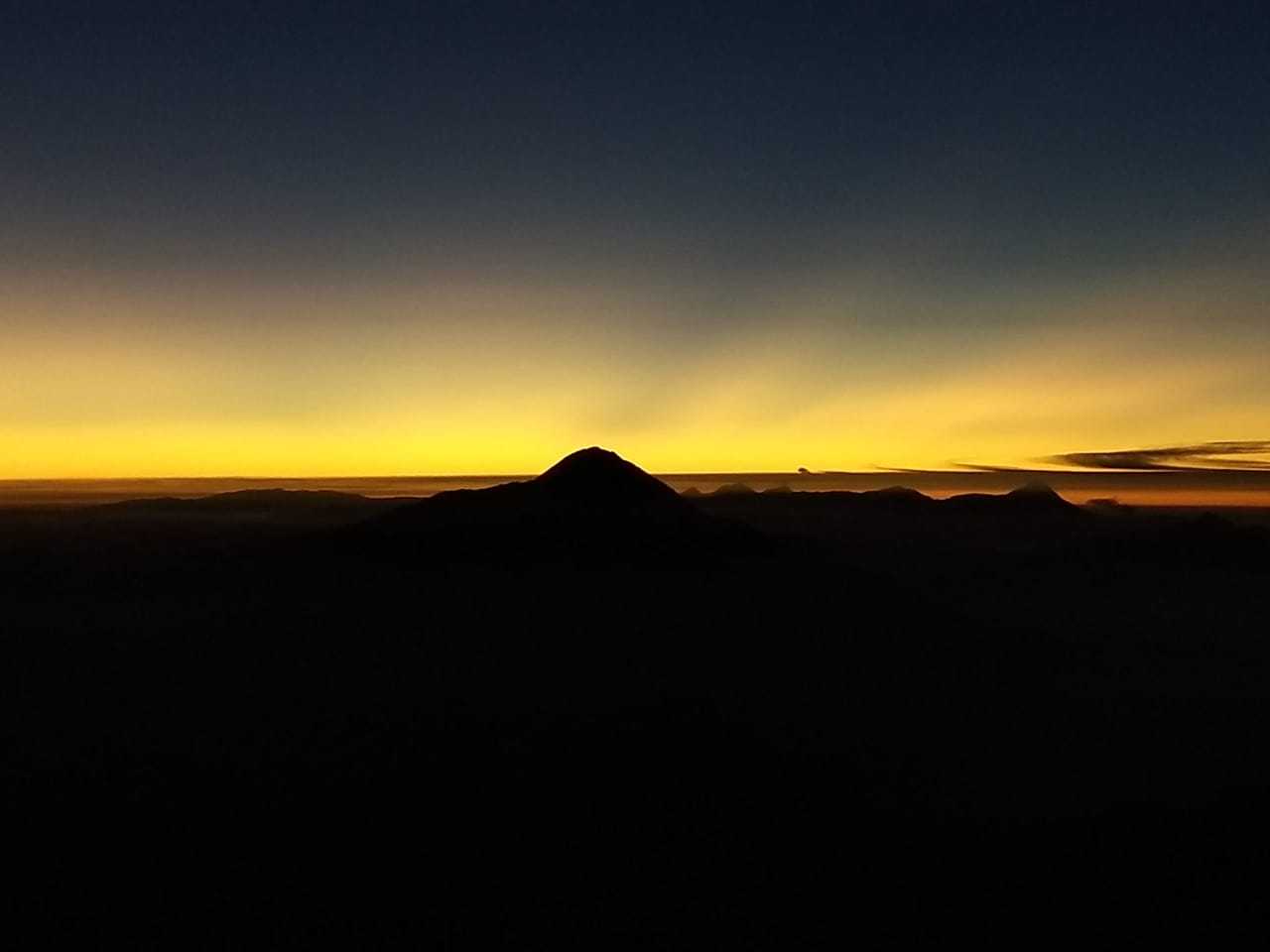 Amanecer desde el Volcán Tacána - Cortesía Erick López