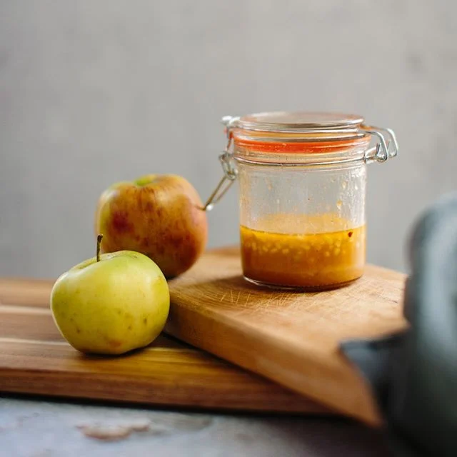 This Mexican salad dressing is perfect for giving your salads that extra little kick and punch of flavour. It’s also so simple to make! Check out our website for the recipe (link in bio) @oldelpaso #oldelpaso #makeitmexican