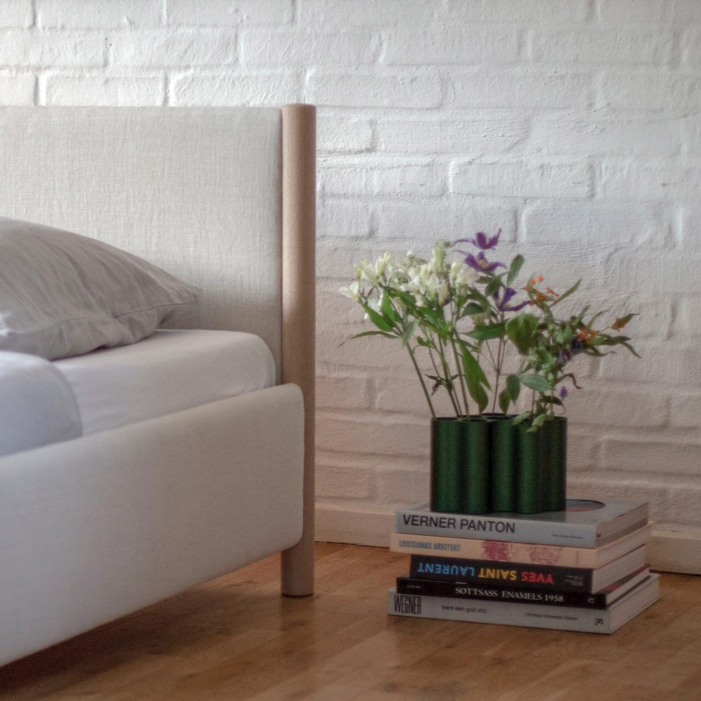 Detail of the Veng bed. 
Made from the finest materials and handcrafted in Ry, Denmark. Designed for @rye_sleep .
.
.
#design #wooddesign #details #detailsmatter #softminimalism #danskdesign #produktdesign #furnituredesign #danishdesign #productdesig