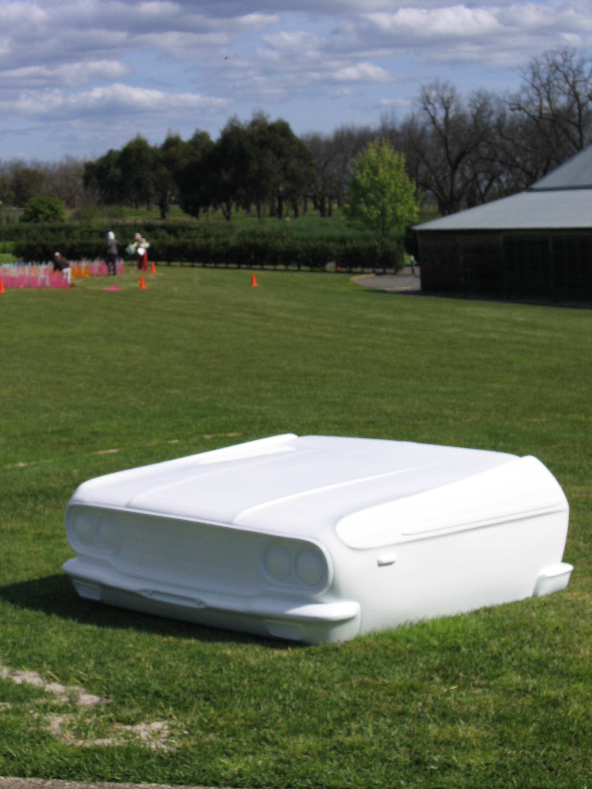   Box Car , 2005 Fibre Glass, Automotive Paint 67 x 160 x 160cm  Yering Station Sculpture Prize, 2005, Yering Station, Yarra Valley 