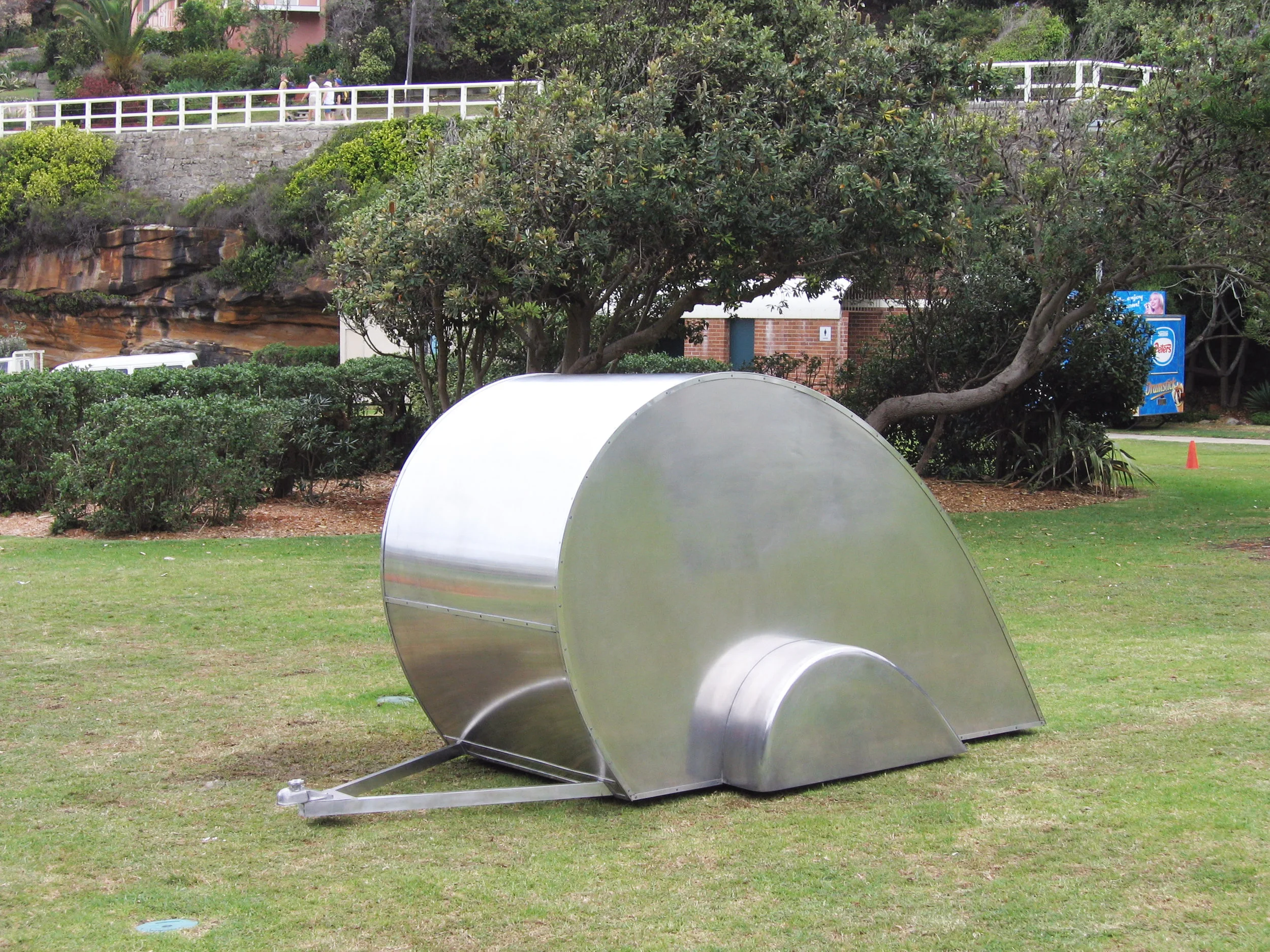 Jason_Waterhouse_VanPod_2005.jpg