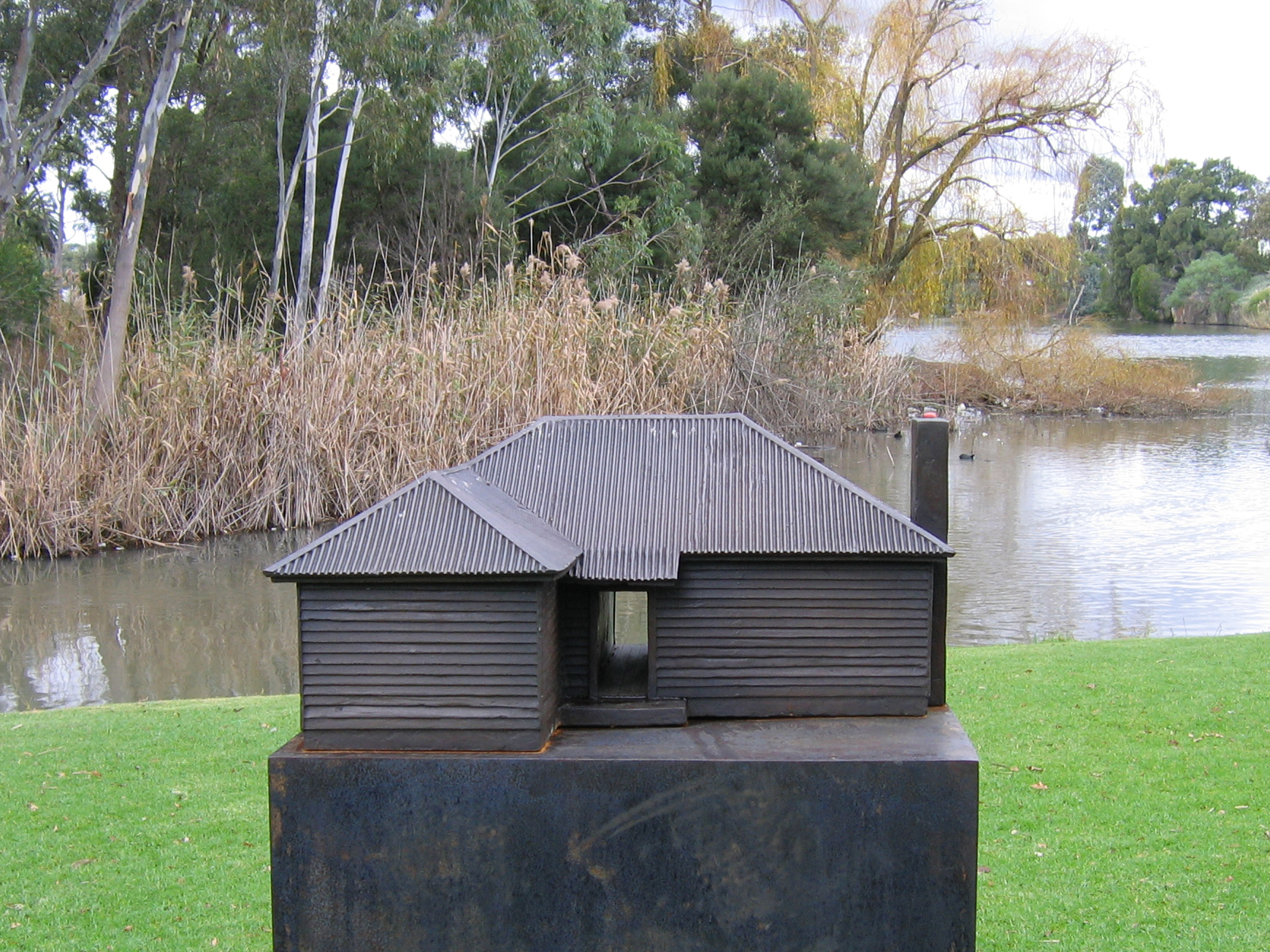 Jason_Waterhouse_dwelling_2005-web.jpg