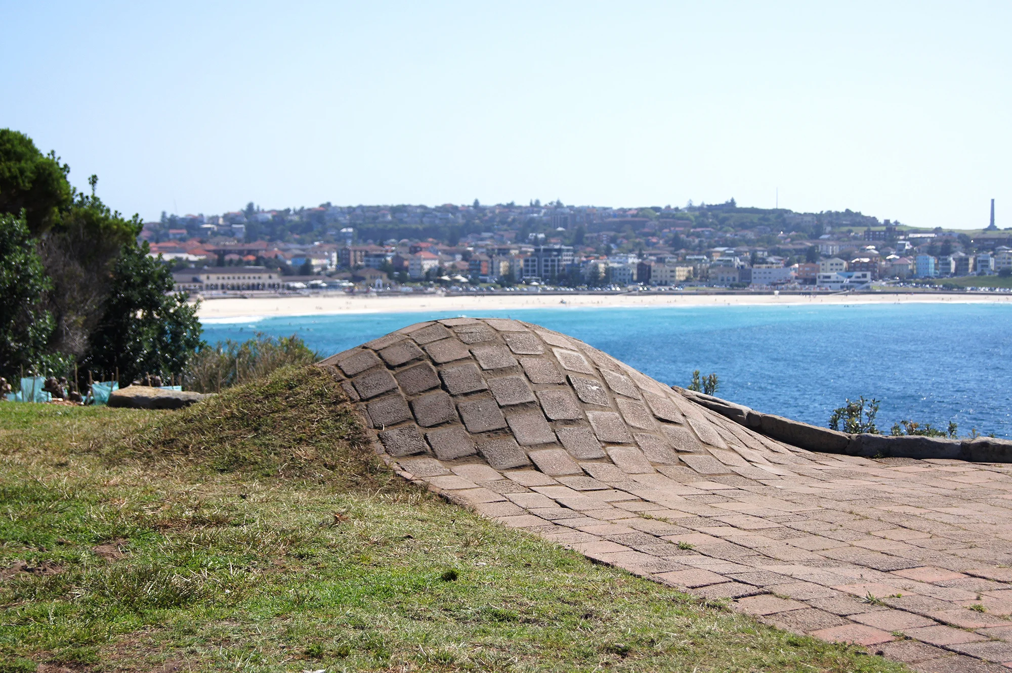 Jason_Waterhouse_Ground_Bondi_3-web.jpg