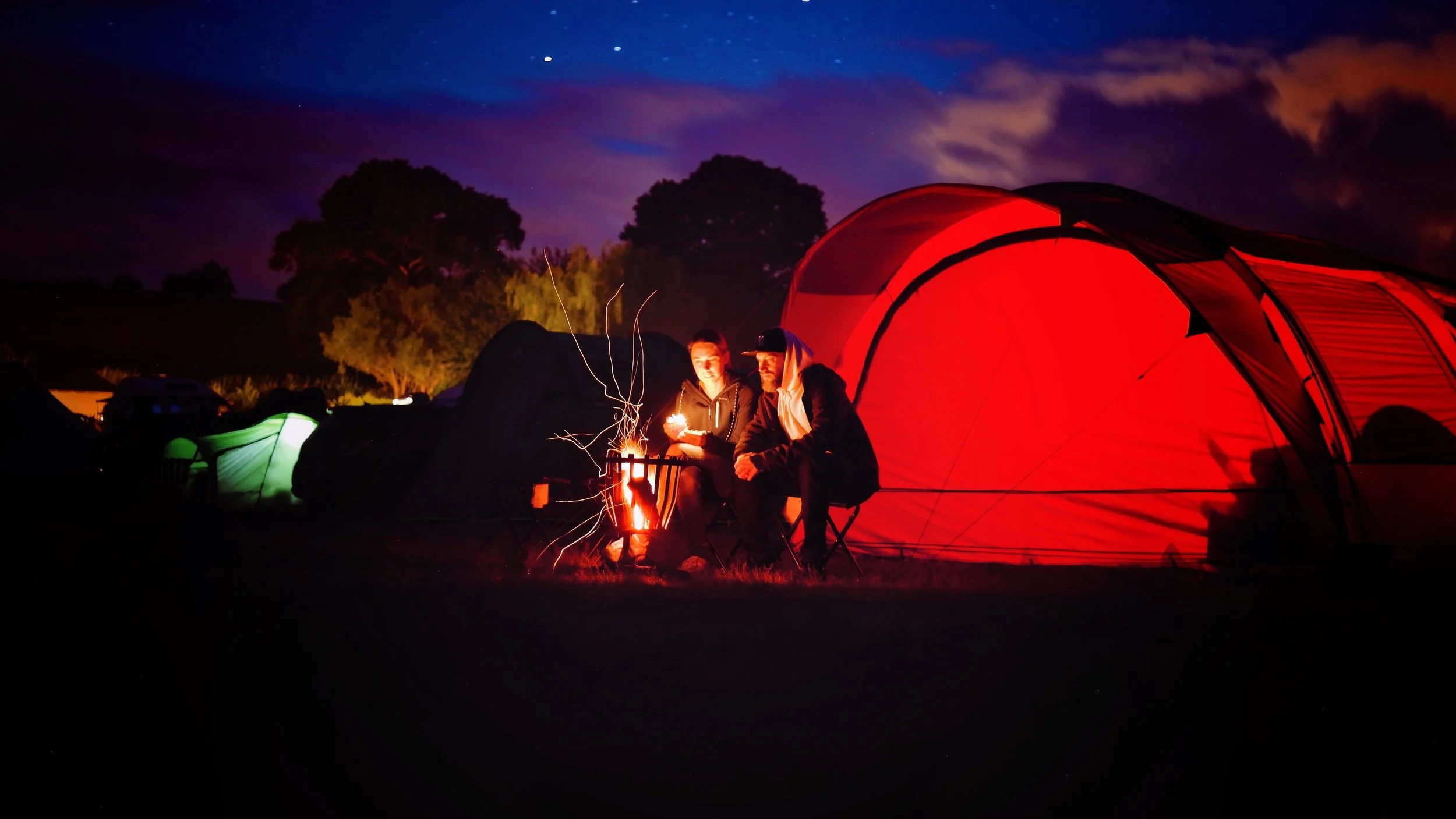 adventure-backlit-camper-776117.jpg