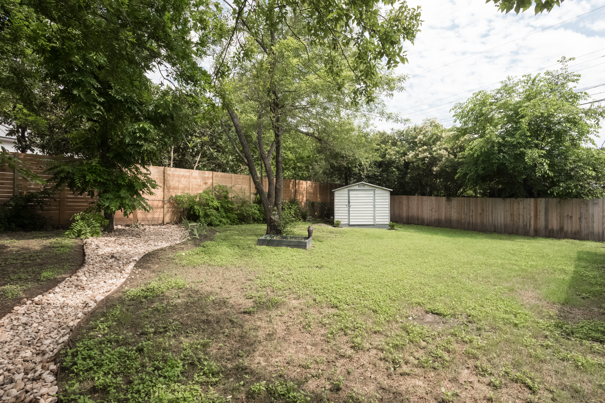 2906 Burning Oak Dr-2.jpg