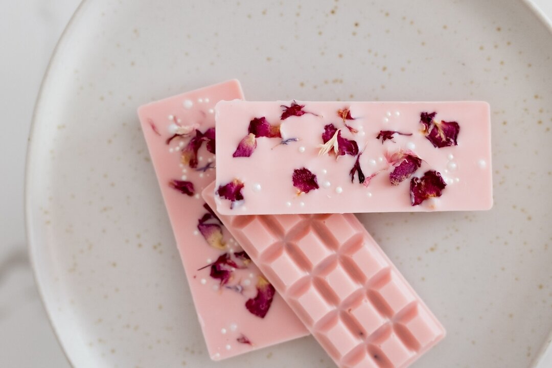 Rose Chocolate Bars 💕✨ // 
Introducing our NEW menu item: Rose Chocolate Bars!

Indulge in the perfect blend of floral sweetness and rich chocolate goodness. A treat that's sure to captivate your taste buds! 💕✨ 

These beauties available to order f