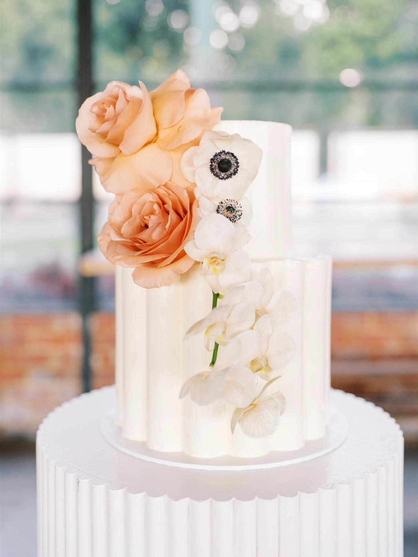 L &amp; M ✨
And just like that, our 2026/2027 wedding season is underway. From here, we&rsquo;re creating beautiful cakes every week through to Christmas, and we&rsquo;re so grateful to each couple who has trusted us to be part of their celebration.✨