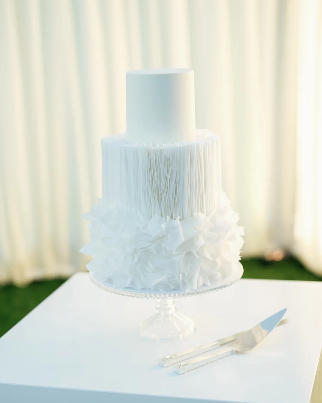 A &amp; M 🤍
A little sweetness for a beautiful day at Nedlands Yacht Club.
Such a lovely celebration to be part of. Congratulations to you both x

Vendors;
Styling &amp; florals - @state_of_art_events
Cake-  @sieveandstone 
Photography- @taylahjayde