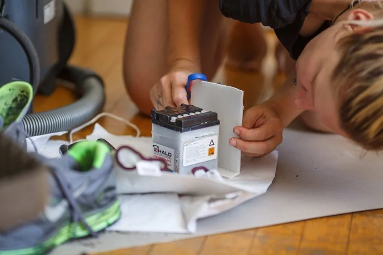  The MPI Reciklaža daily collects and processes approximately 165 tons of batteries from Slovenia and abroad. Photo: Matej Povše 