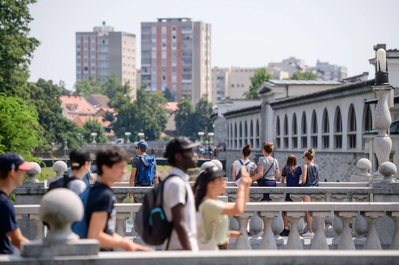 Če upoštevamo povprečni čas bivanja Američanov v Sloveniji, ugotovimo, da štiričlanska družina porabi 1.453 evrov na dan. Foto: Nebojša Tejić/STA
