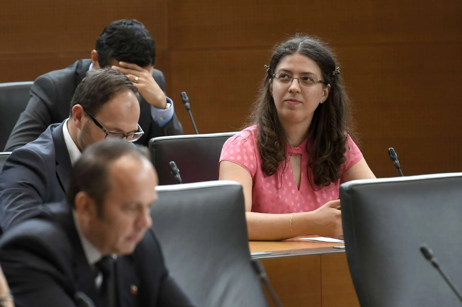  Poslanka NSi Tadeja Šuštar opozarja na obremenitev glavnega mesta z delovnimi migranti. Foto: Tamino Petelinšek/STA 