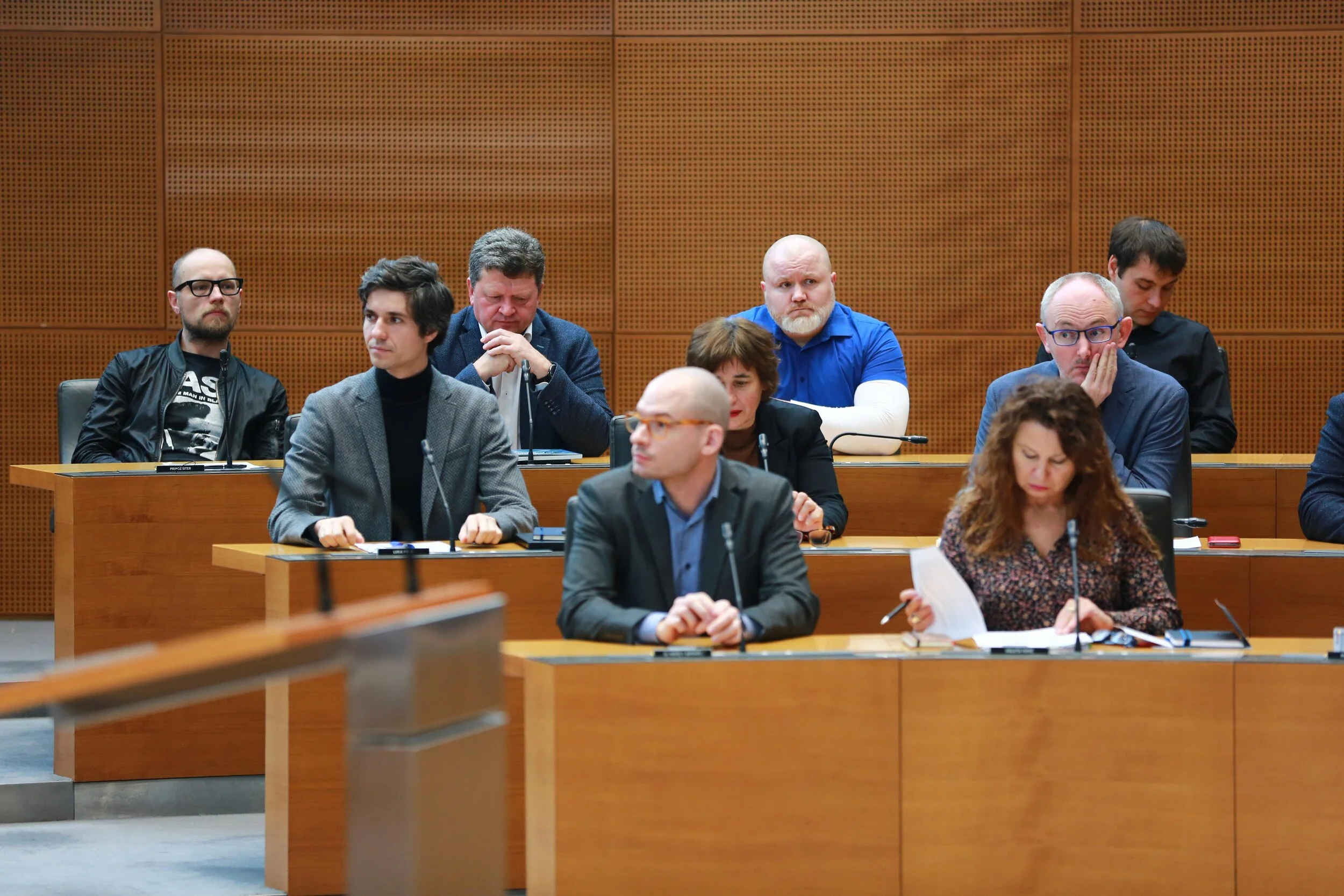  Poslanci so odpravo dopolnilnega zdravstvenega zavarovanja zavrnili. Foto: Matija Sušnik/državni zbor 