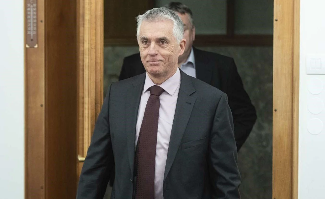  Minister za zdravje Tomaž Gantar je še opozoril, da primerjava sistemov za oskrbo starostnikov med državami zaradi različnih načinov oskrbe praktično ni mogoča. Foto: Bor Slana/STA 