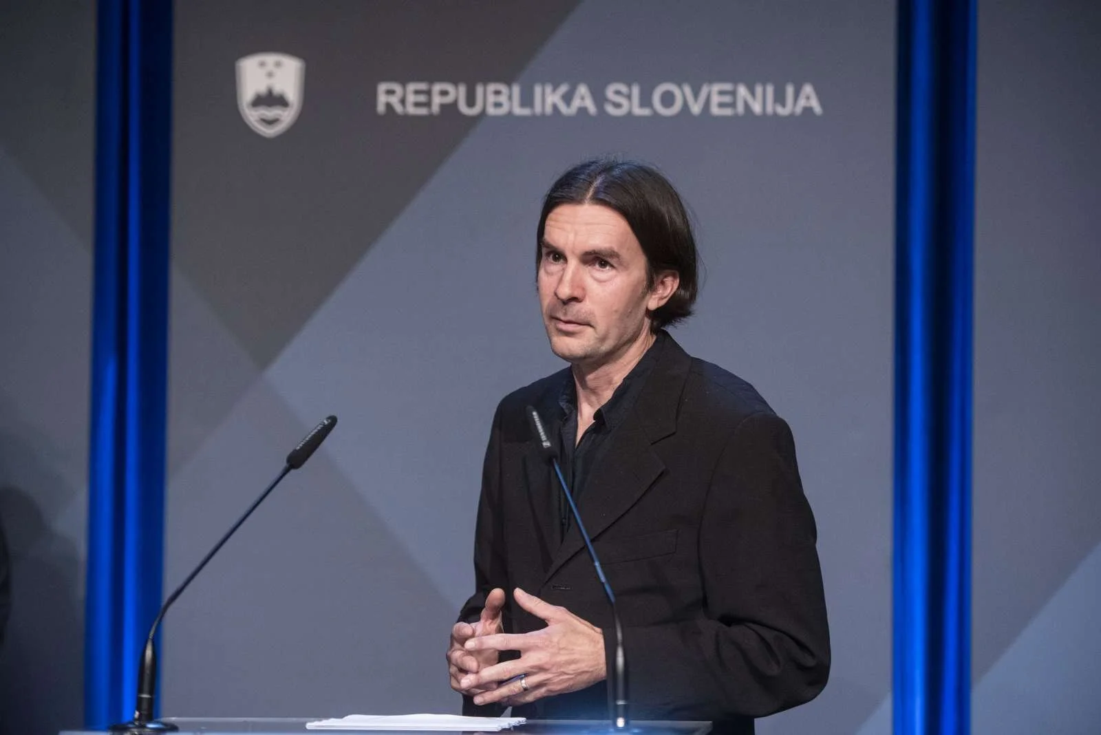  Ukom, ki ga vodi Uroš Urbanija, je STA v mesecu in pol poslal 12 dopisov z več kot 36 zahtevami za vpogled v poslovne dokumente nacionalne tiskovne agencije. Foto: Bor Slana/STA 