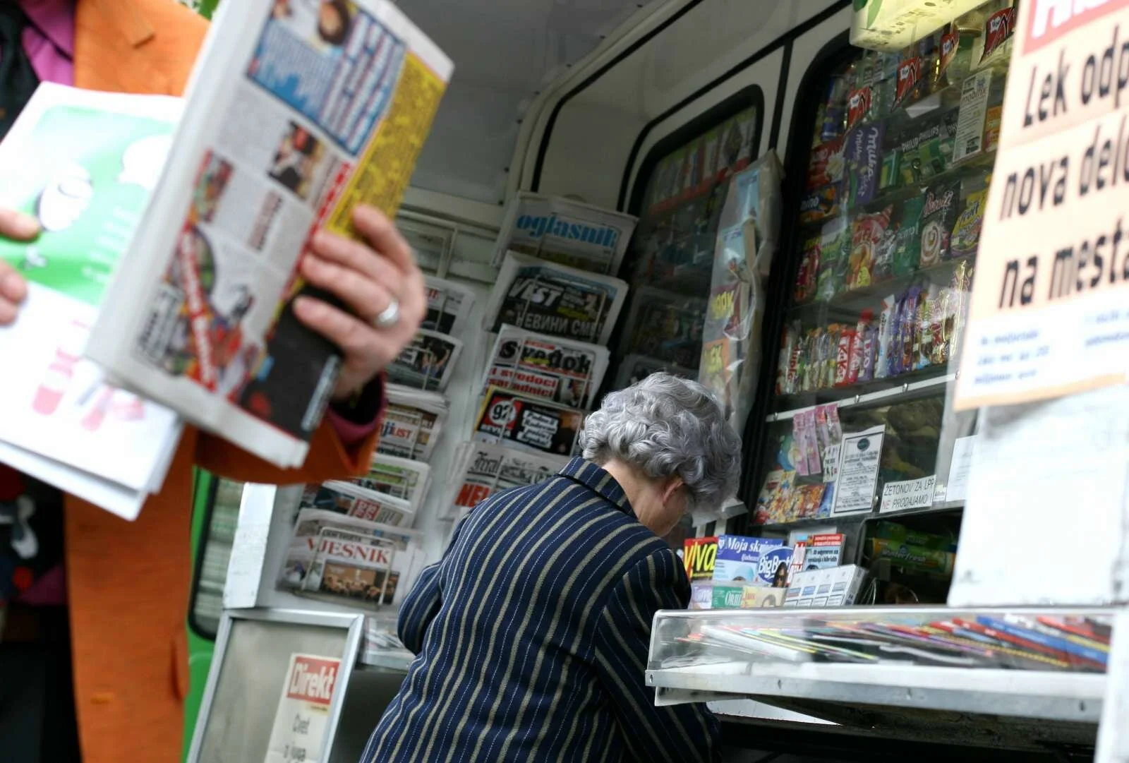  Revijo Demokracija izdaja založba Nova obzorja, ki je v tretjinski lasti stranke SDS. Foto: Domen Grögl/STA 