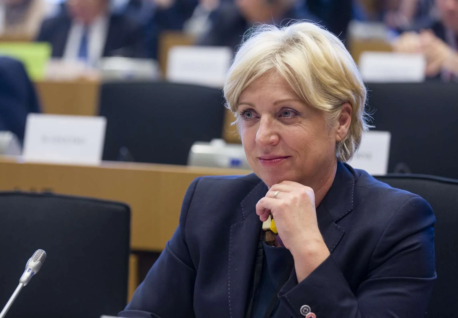  Evropska poslanka Romana Tomc je članica odbora evropskega parlamenta, v dveh odborih pa je nadomestna članica. Foto: Thierry Monasse/STA 