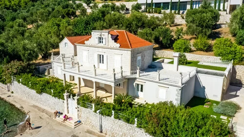  Staro vilo Katino je kupilo zagrebško podjetje Mikado. Foto: Oštro 