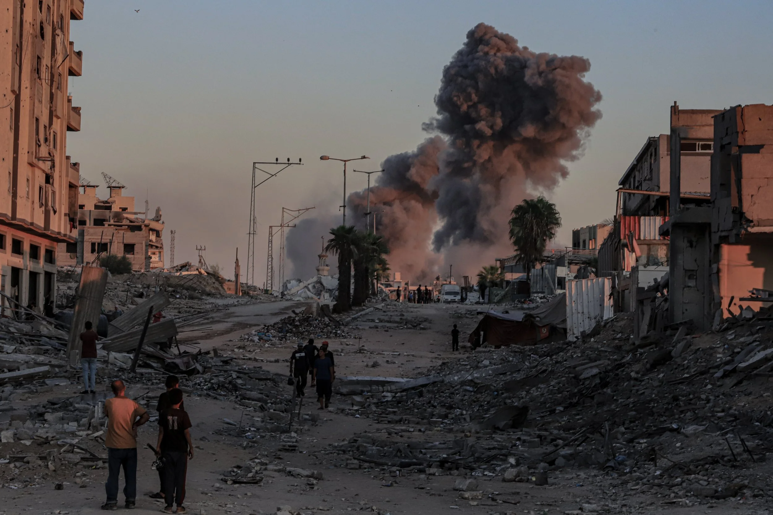  Po oceni Združenih narodov je bilo po podatkih z 22. in 23. septembra letos poškodovanih 83 odstotkov objektov v Gazi. Foto: Xinhua/STA 