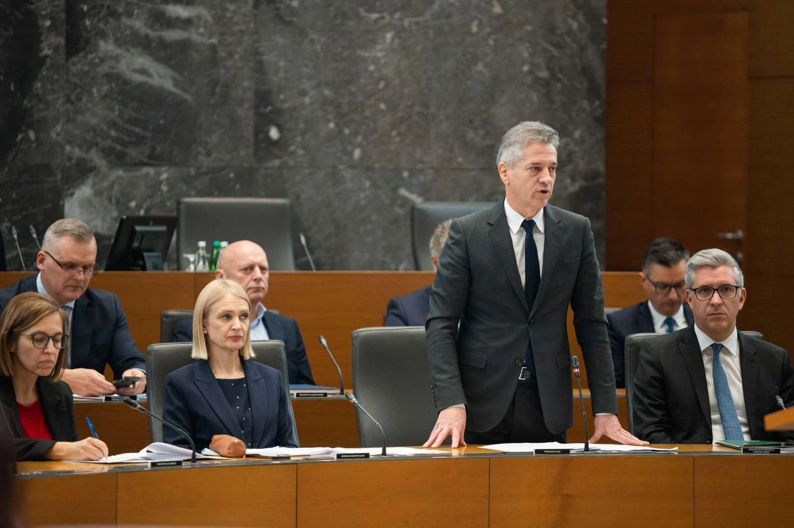  V Gibanju Svoboda so v predvolilnem programu obljubili, da bodo azilno politiko spremenili tako, da bodo begunci in žrtve vojn ne glede na končni izid azilnega procesa hitro vključeni v programe usposabljanja, postopne integracije in zaposlovanja. Foto: Boštjan Podlogar/STA 