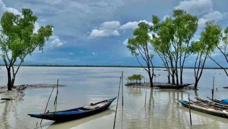 Building Resilience to Climate Change in Coastal Bangladesh