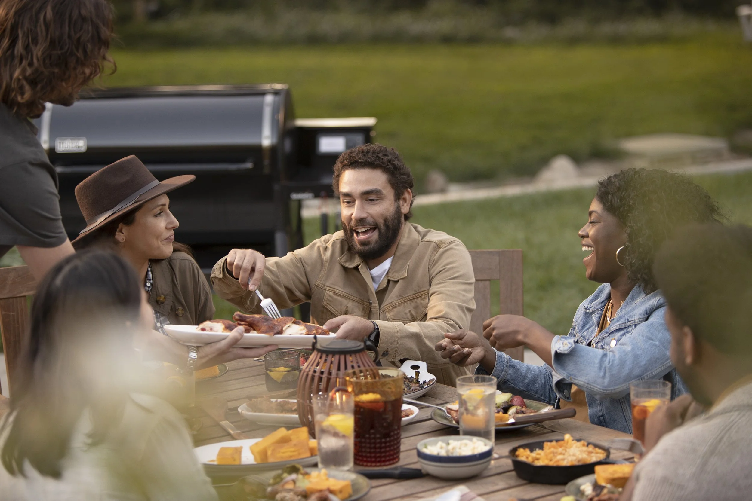 12_Smokefire_Table_3816_rgb.jpg