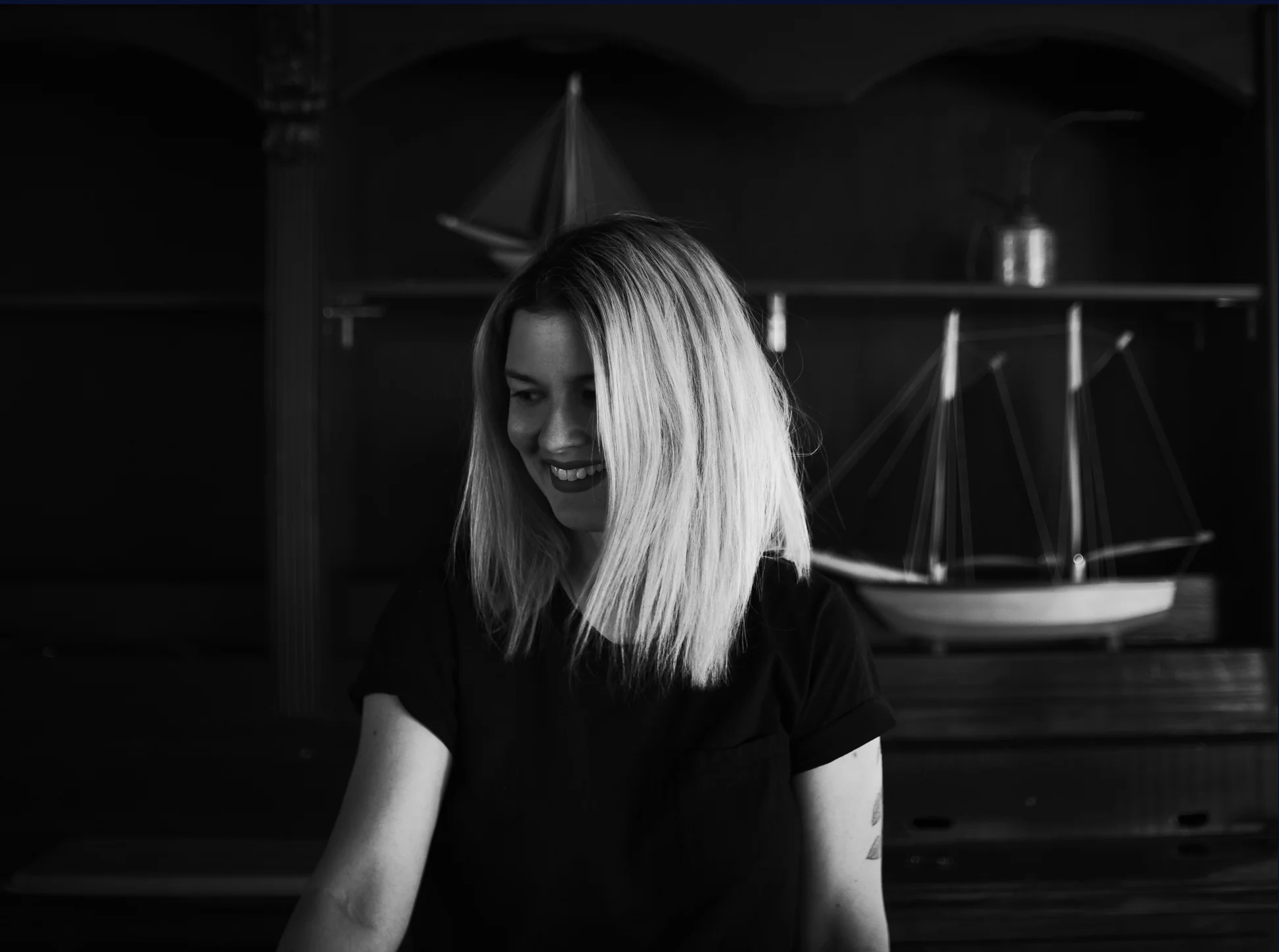 joelle-noir.jpg