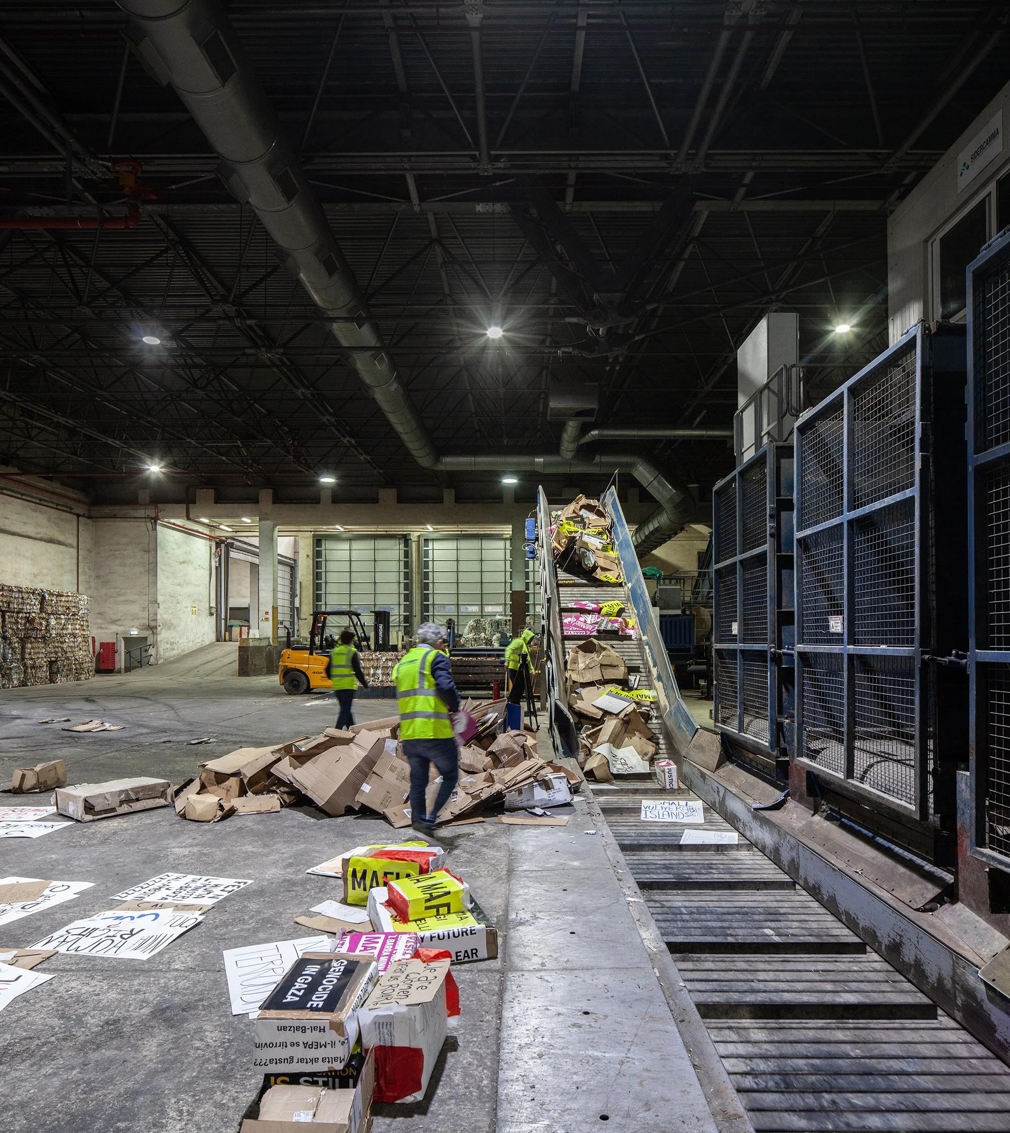 Raphael Waste Serve_HIGH RES_10 copy.jpg