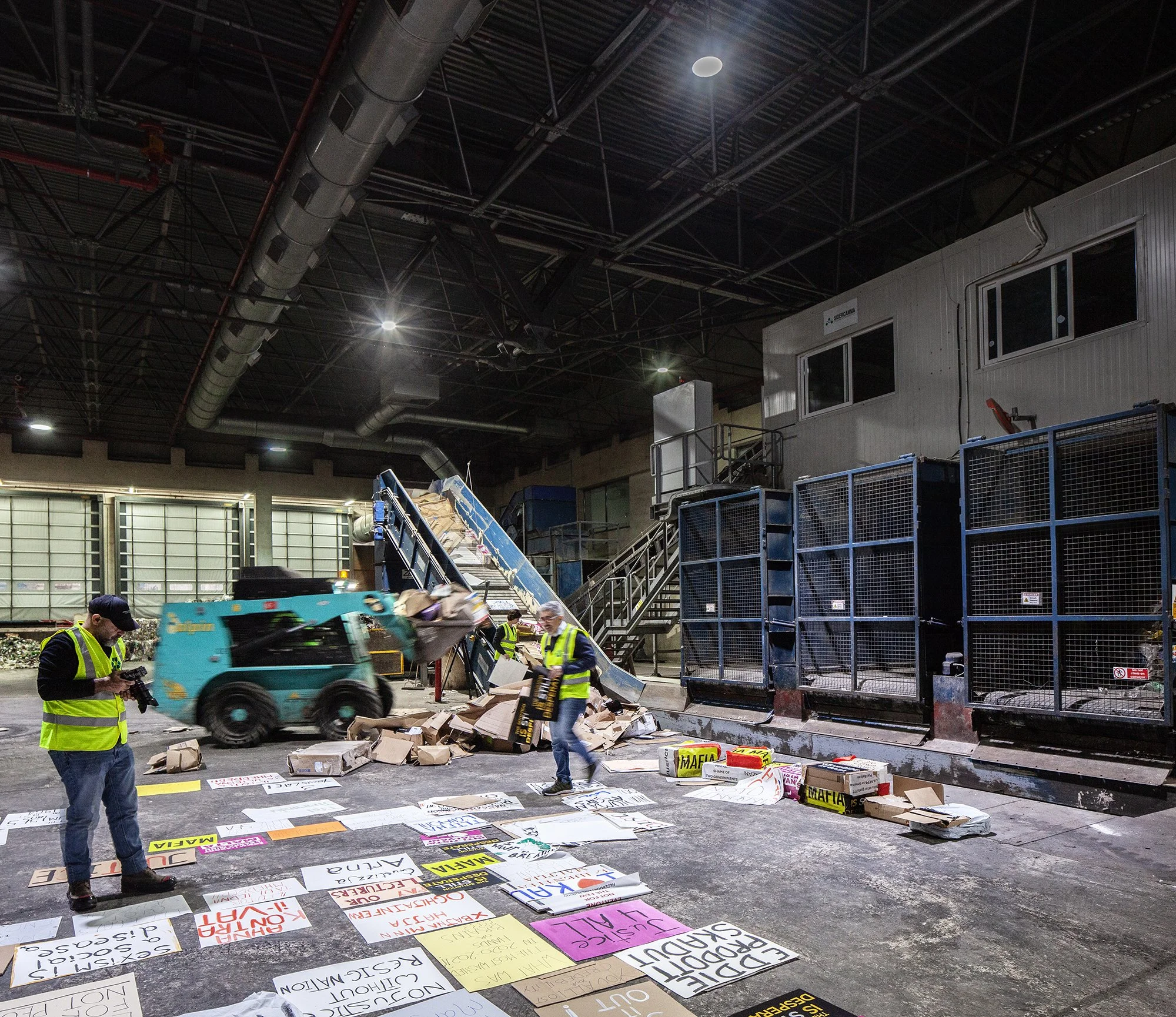 Raphael Waste Serve_HIGH RES_16 copy.jpg