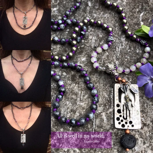 larkivite mala.jpg