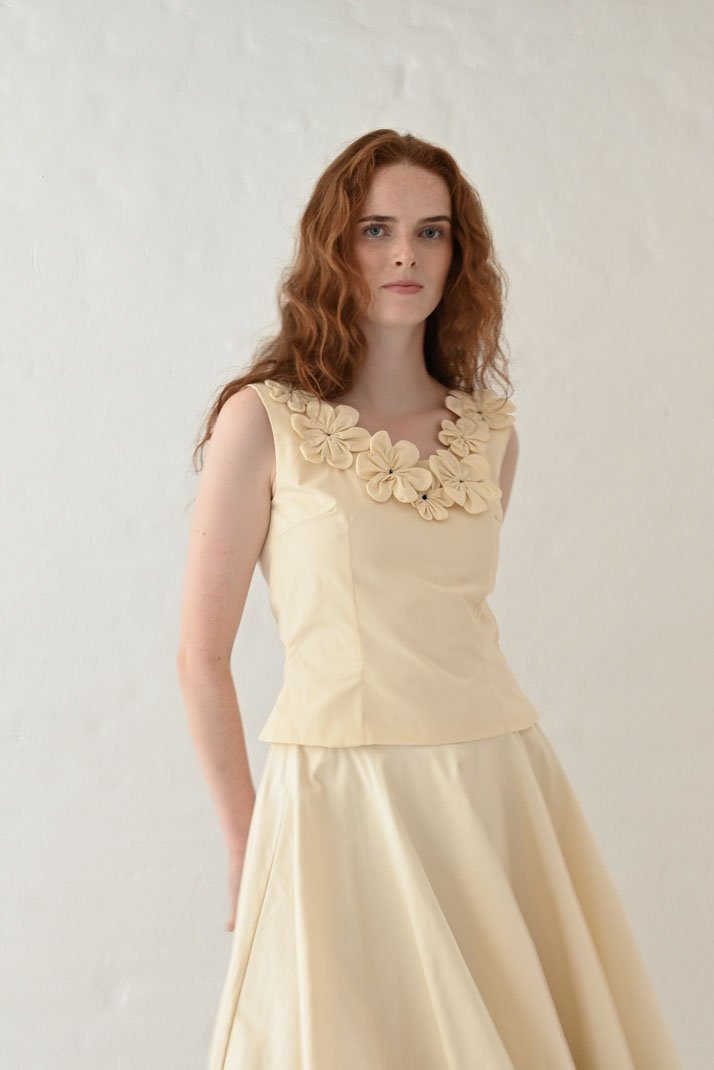 Flora top